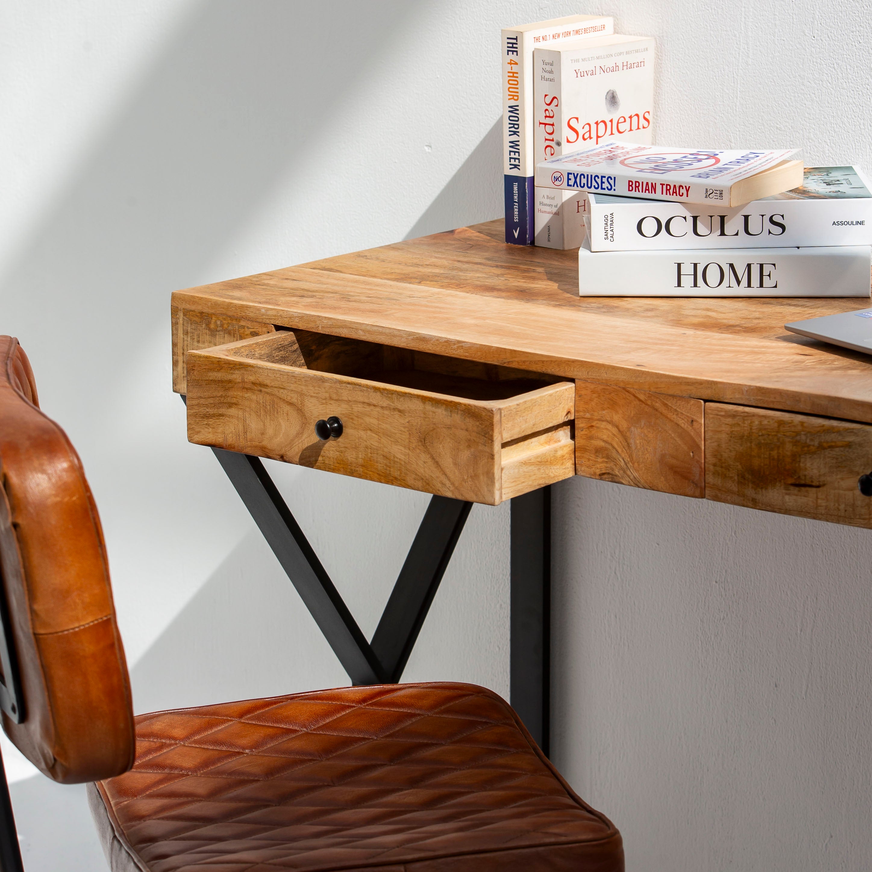 BERLIN LOFT WOODEN DESK