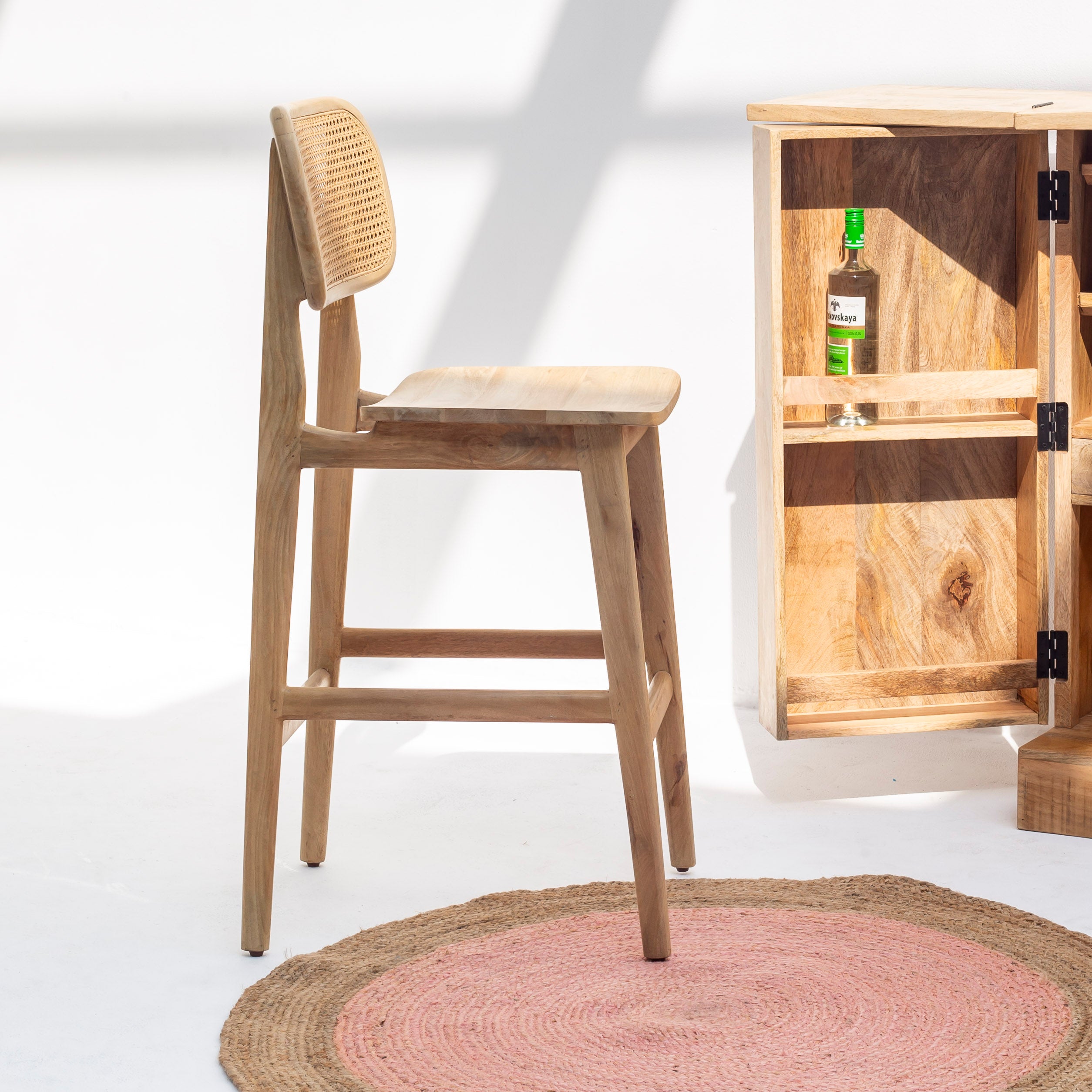 MINIMALIST WOODEN RATTAN BAR STOOL
