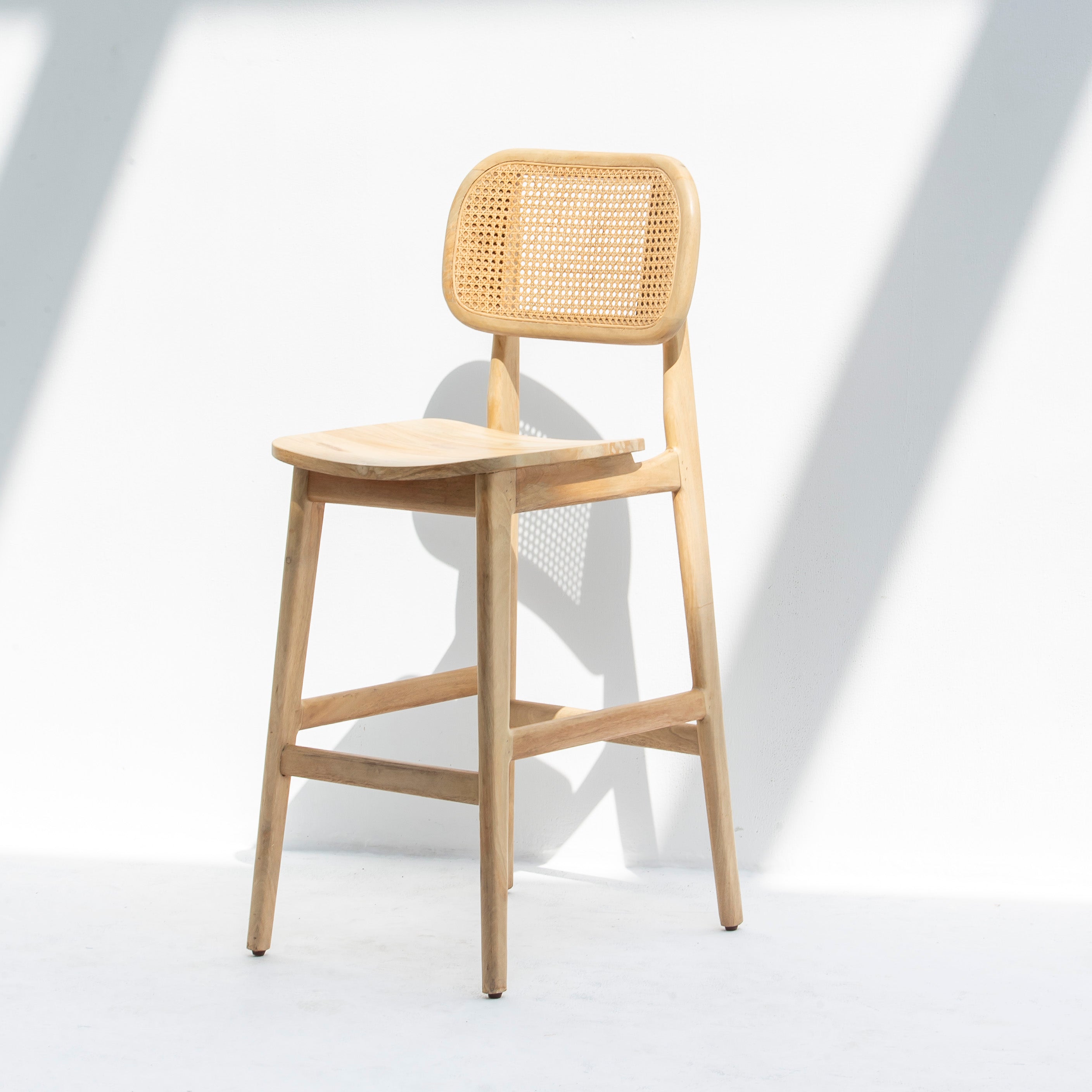 MINIMALIST WOODEN RATTAN BAR STOOL