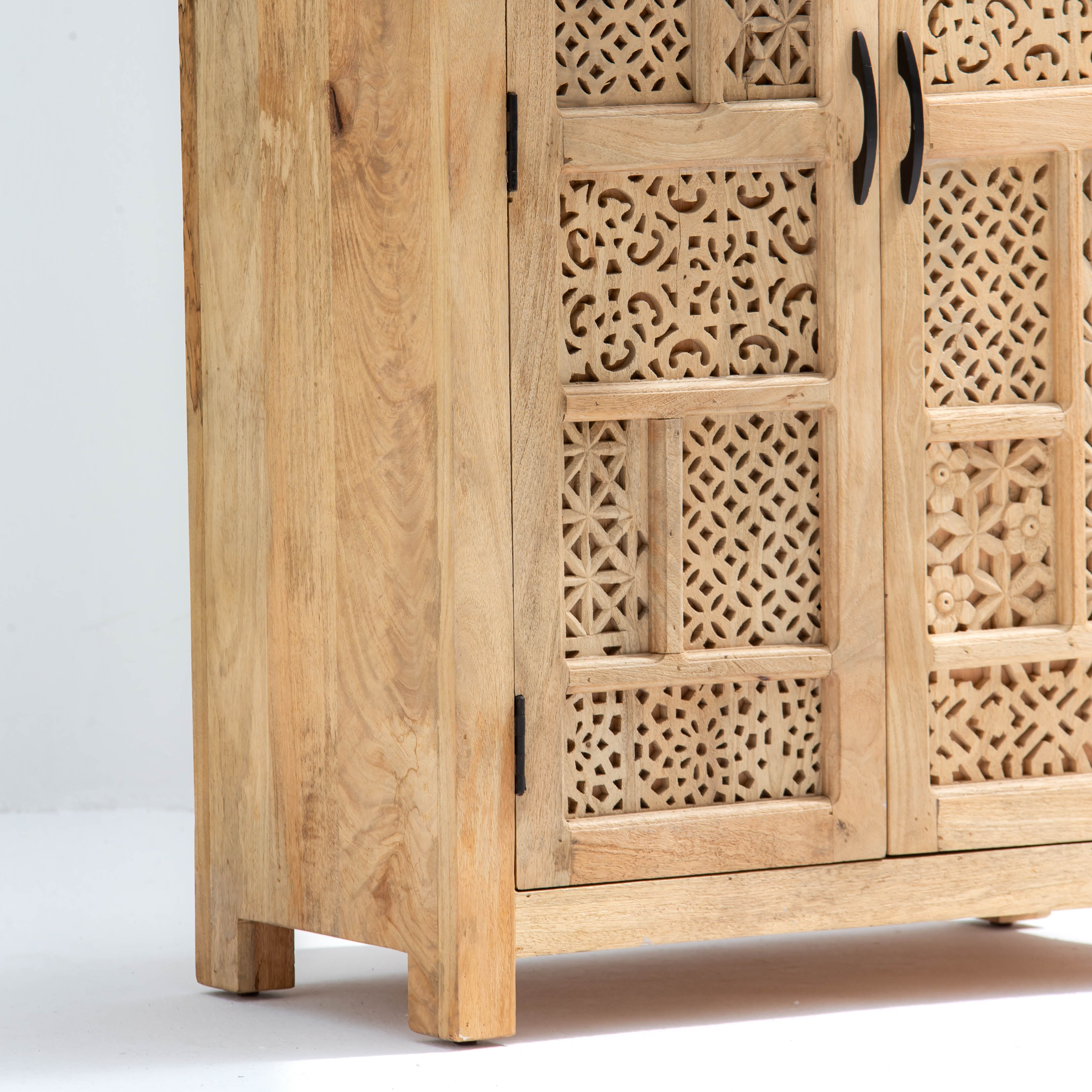 SIERRA WOODEN CARVING CABINET