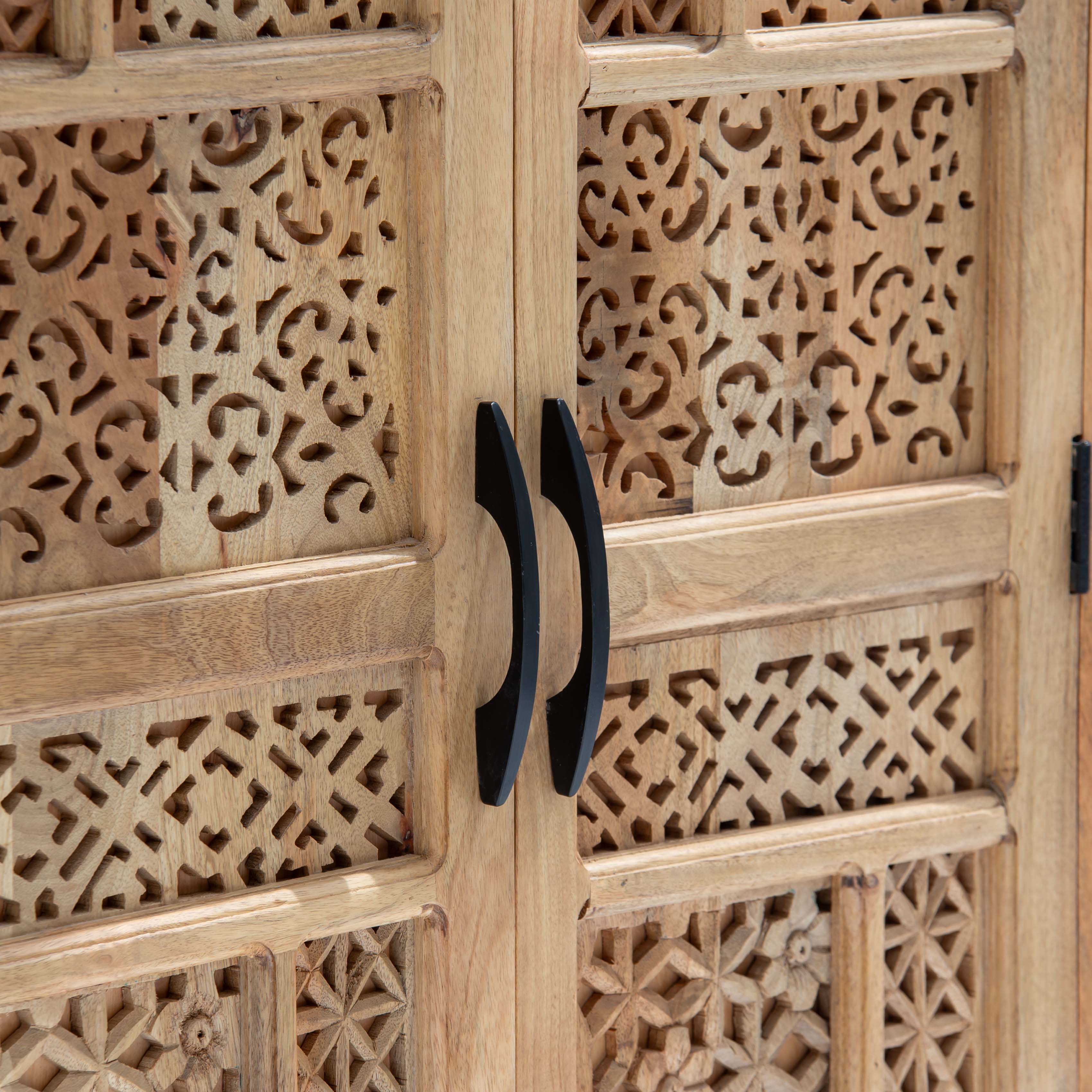 SIERRA WOODEN CARVING CABINET