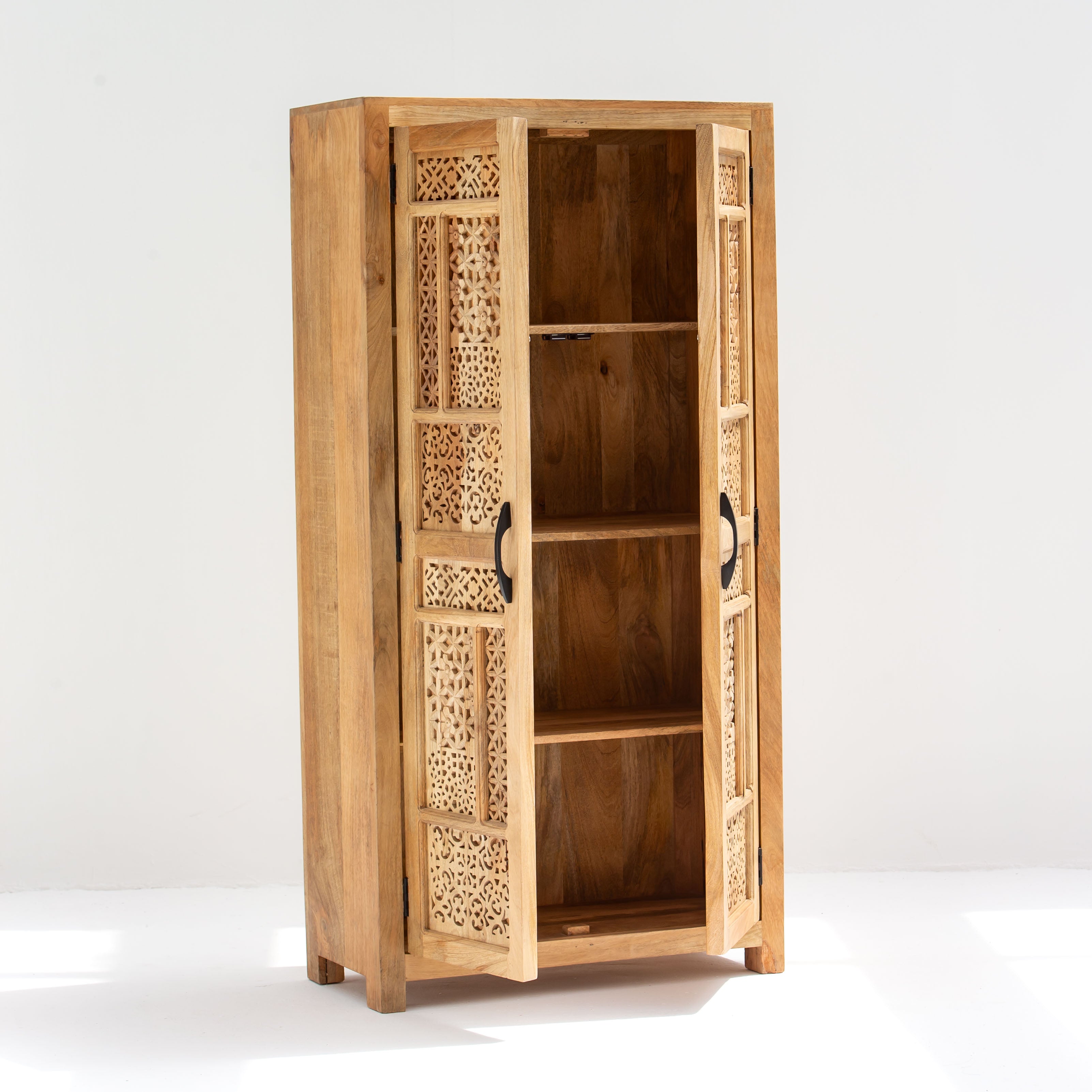 SIERRA WOODEN CARVING CABINET