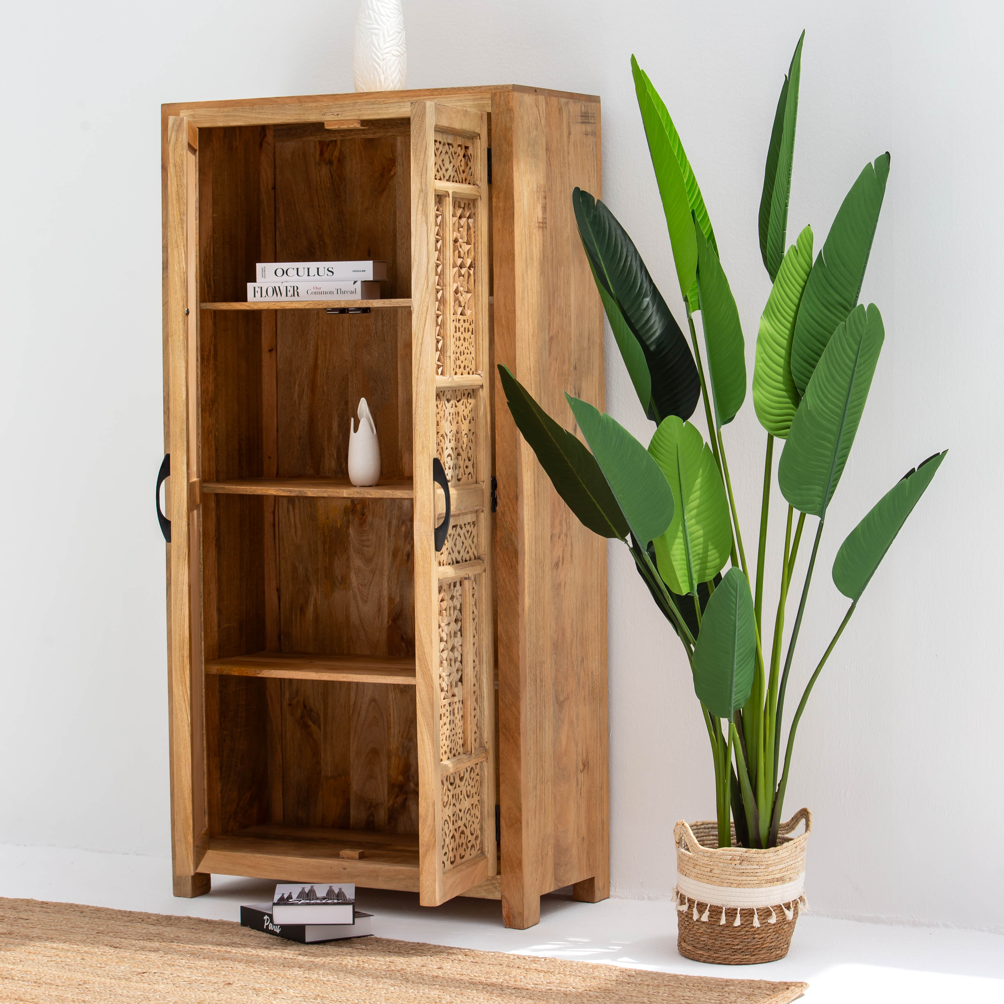 SIERRA WOODEN CARVING CABINET