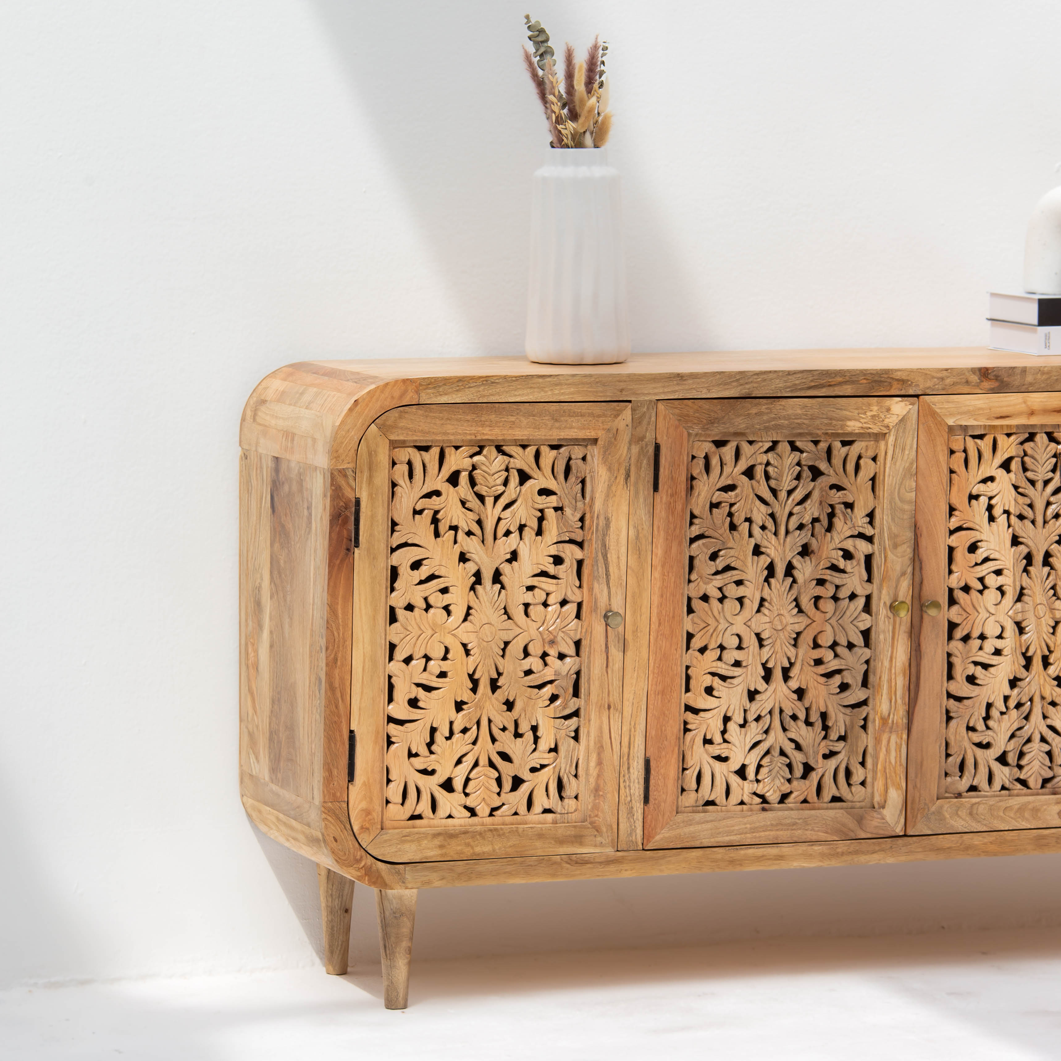 ZENVIA WOODEN CARWING FOUR DOOR SIDEBOARD