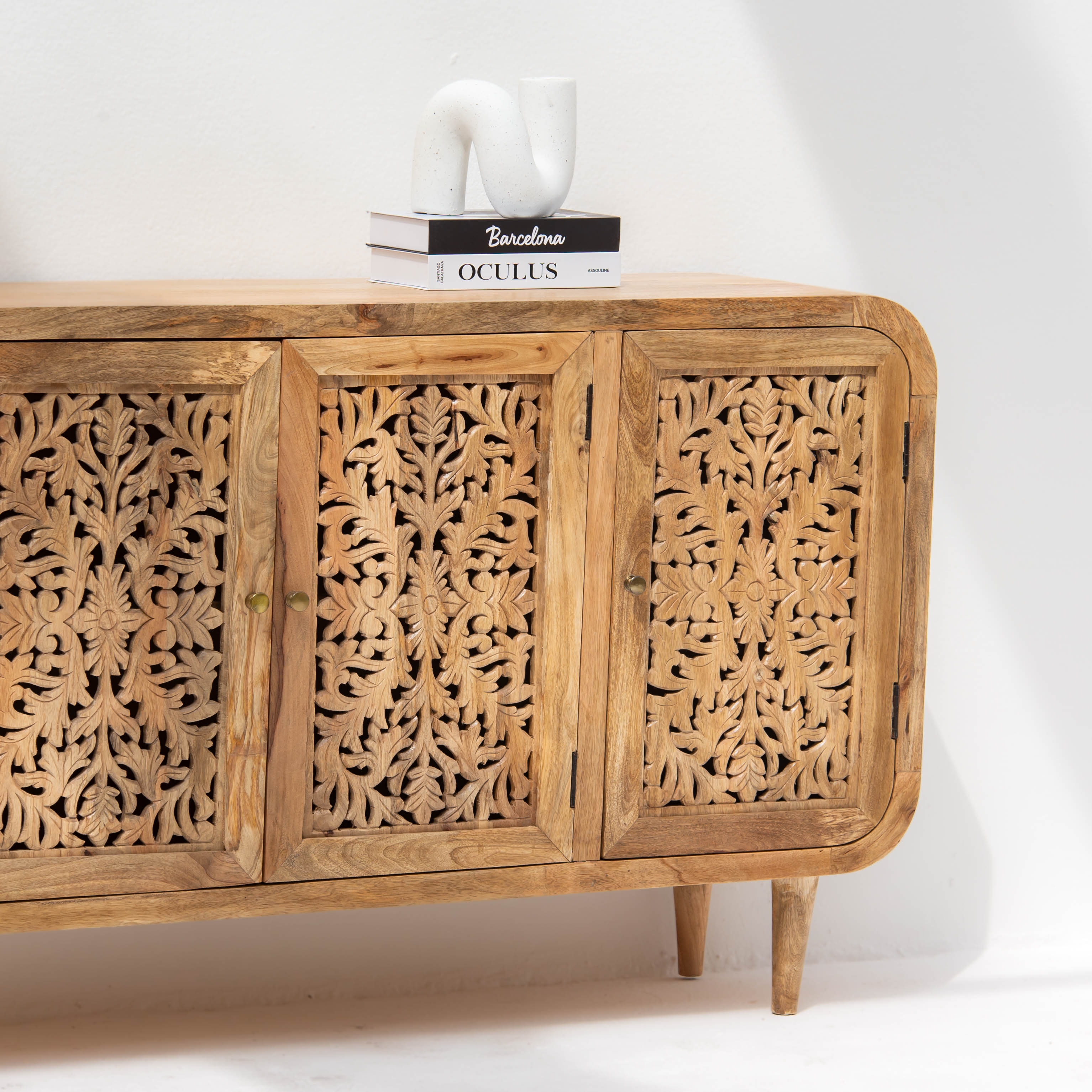 ZENVIA WOODEN CARWING FOUR DOOR SIDEBOARD