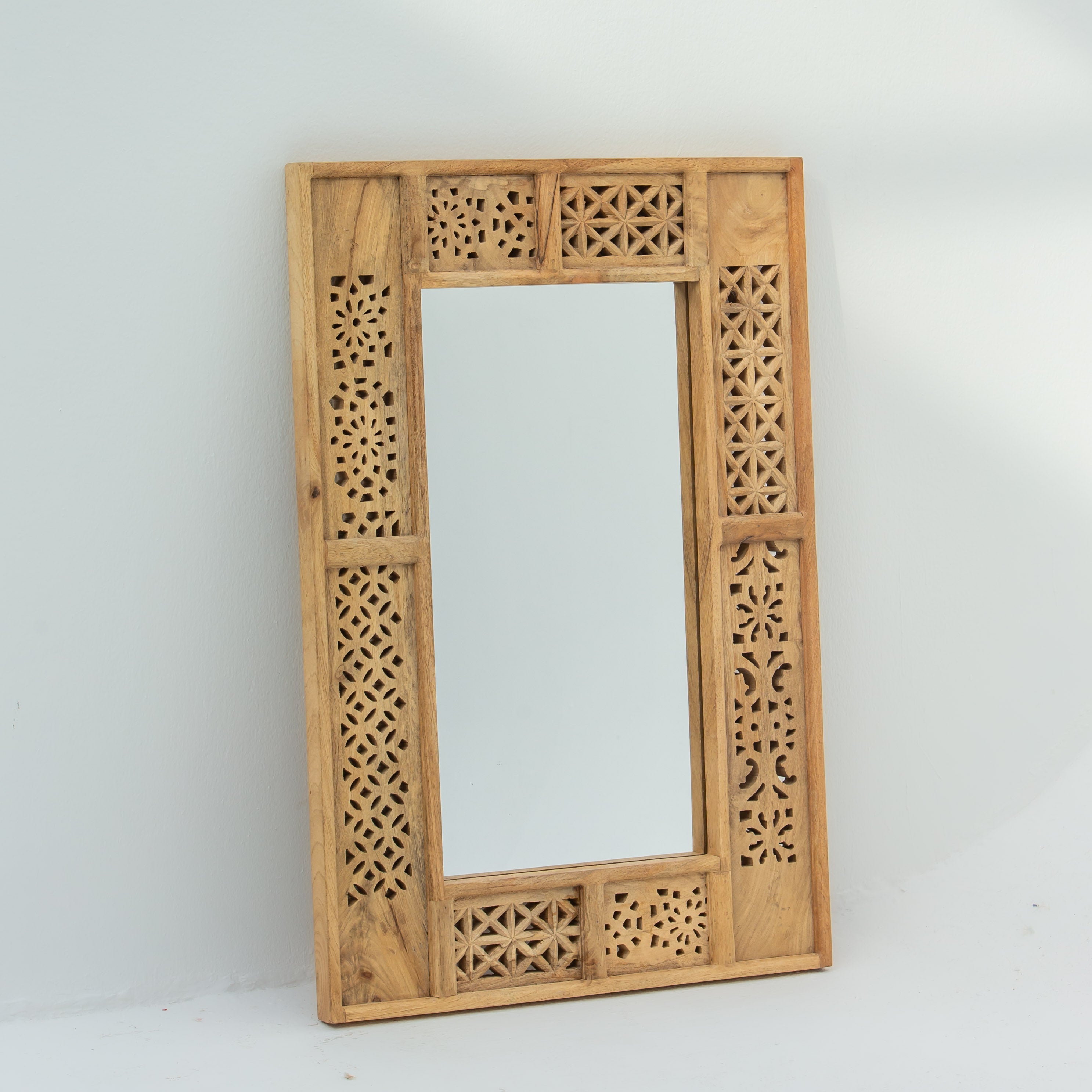 SIERRA WOODEN CARVING MIRROR FRAME