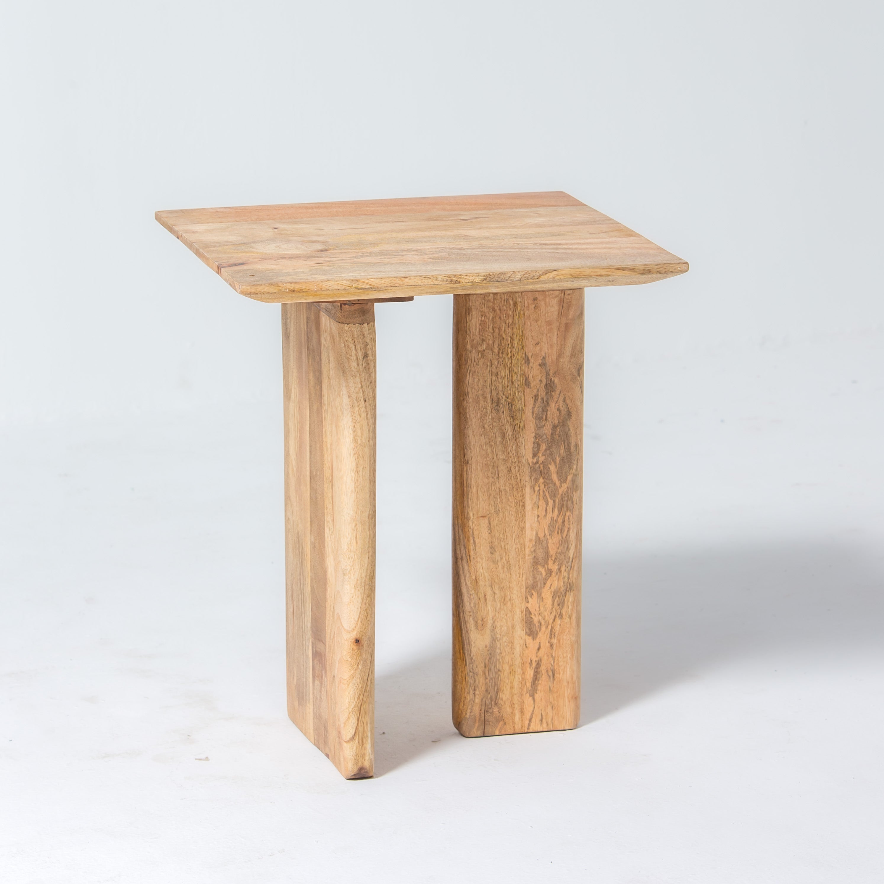 MONTERA WOODEN SIDETABLE