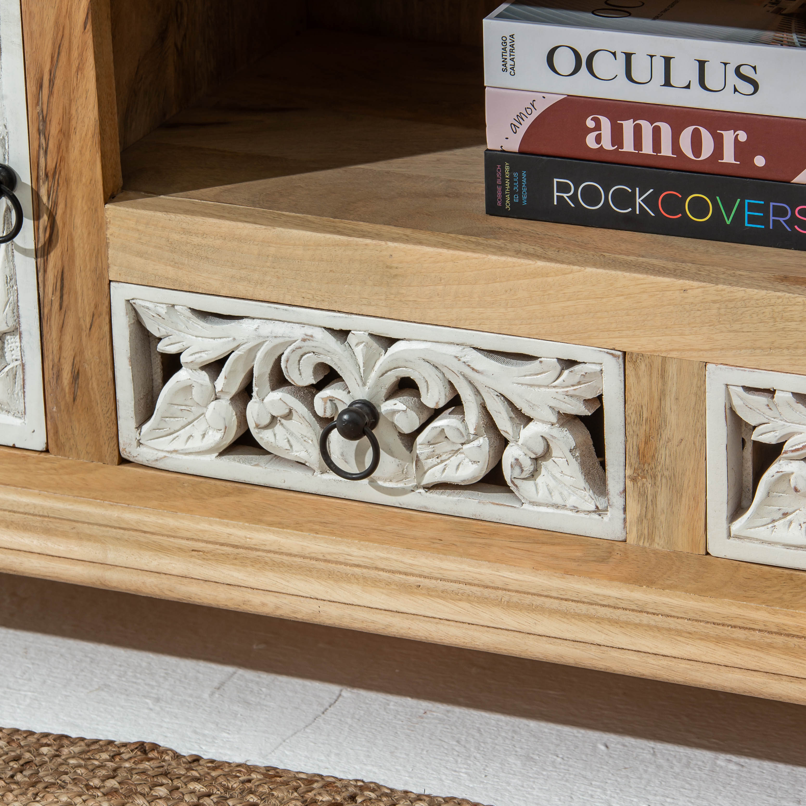 CALVIAN WOODEN CARVING TV STAND