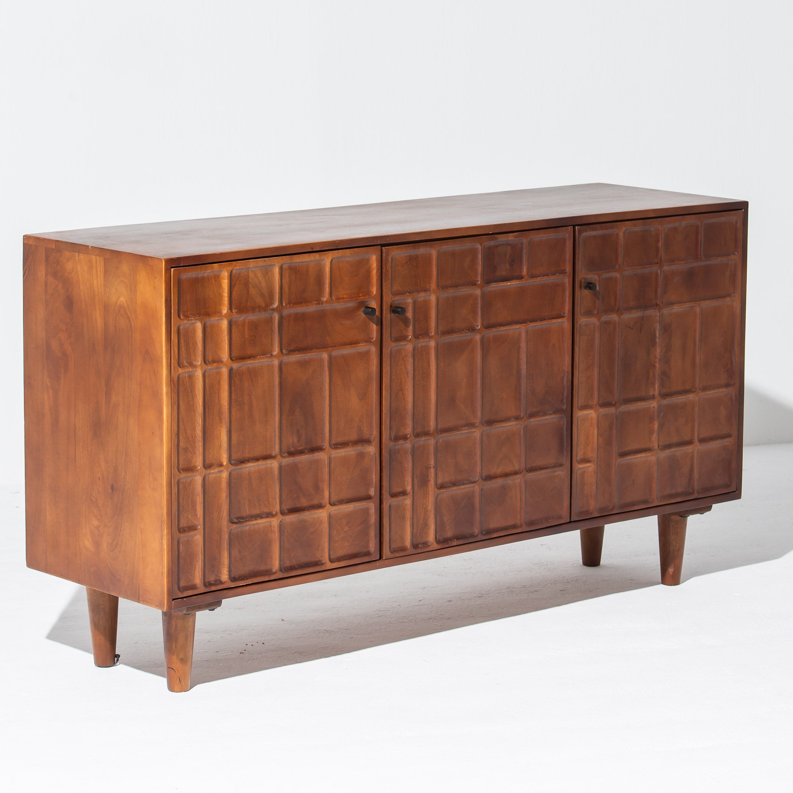 NUVOR WOODEN THREE DOOR SIDEBOARD