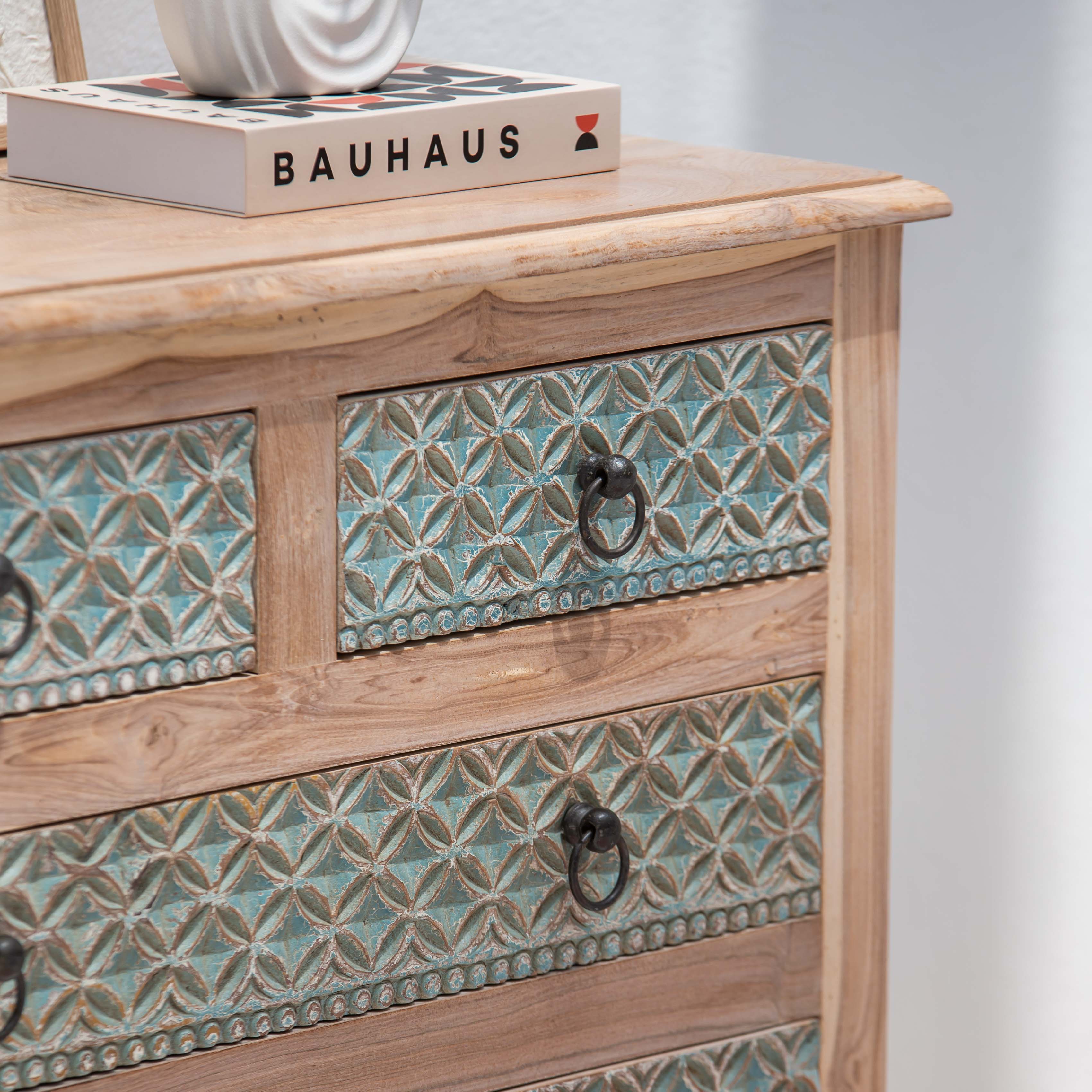 CHARLORE WOODEN FIVE DRAWER DRAWCHEST
