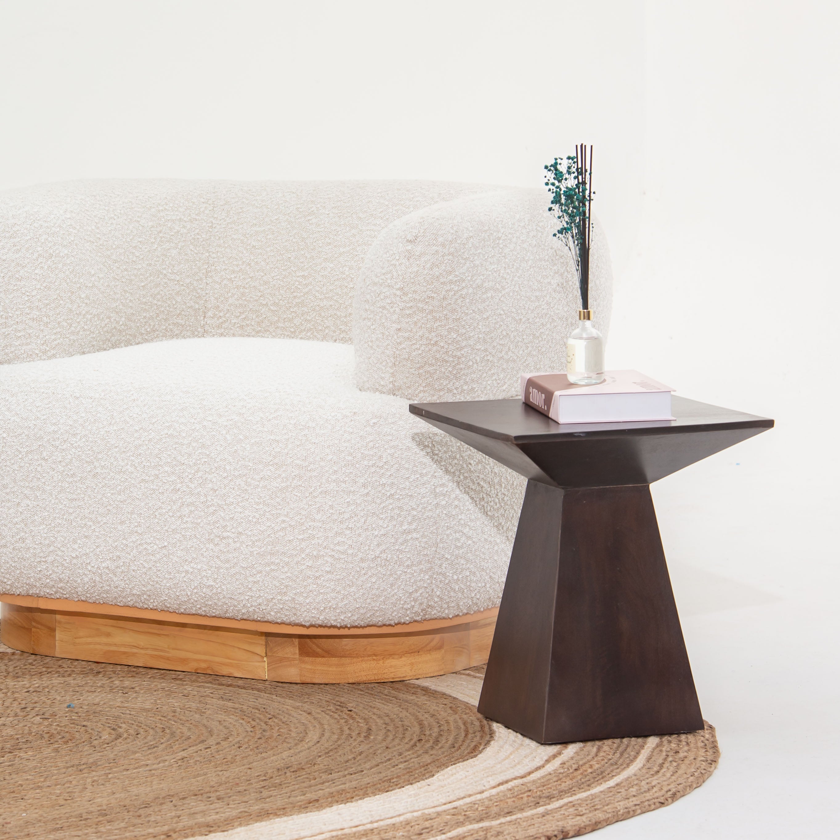 MONTERA WOODEN SIDETABLE