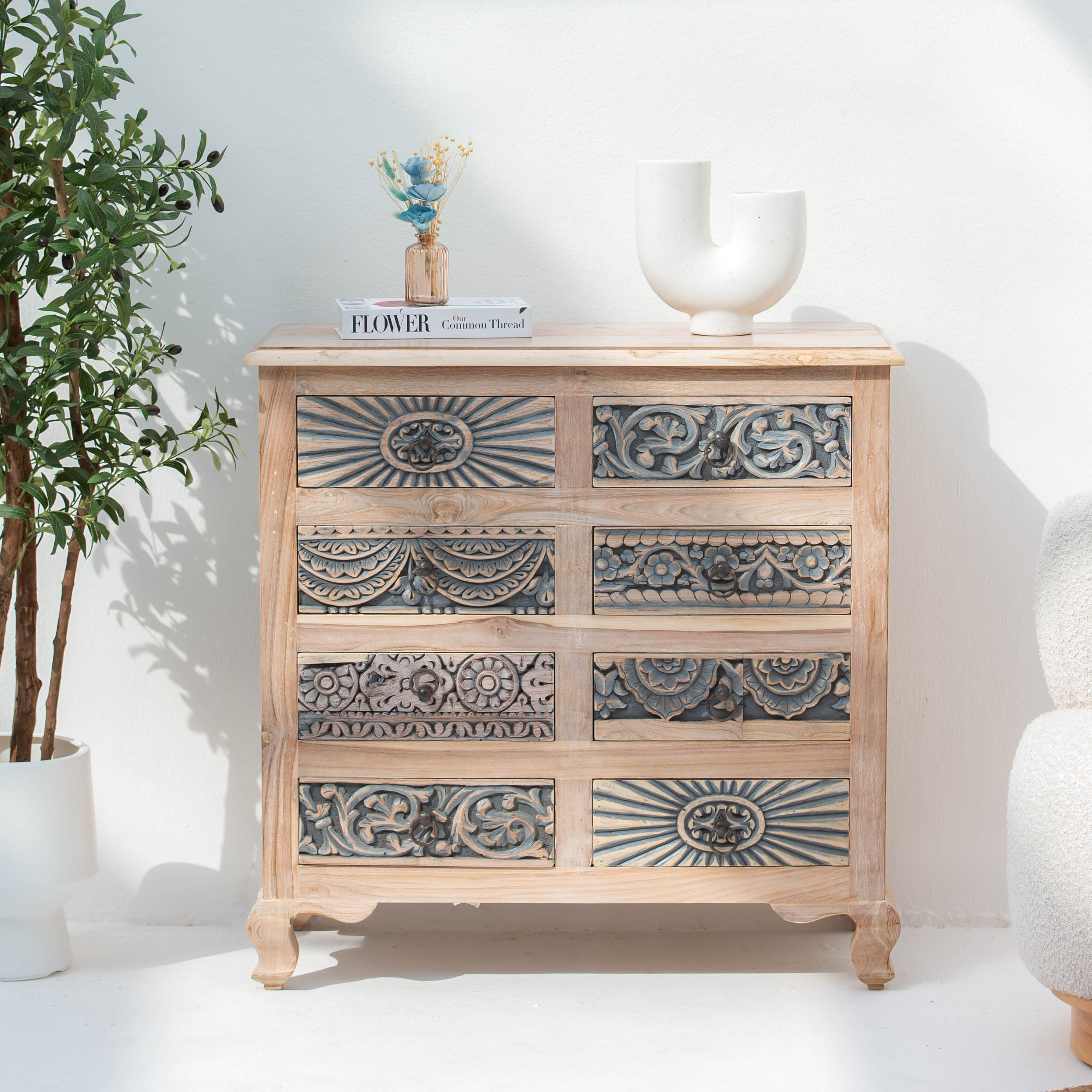 CHARLORE WOODEN EIGHT DRAWER DRAWCHEST