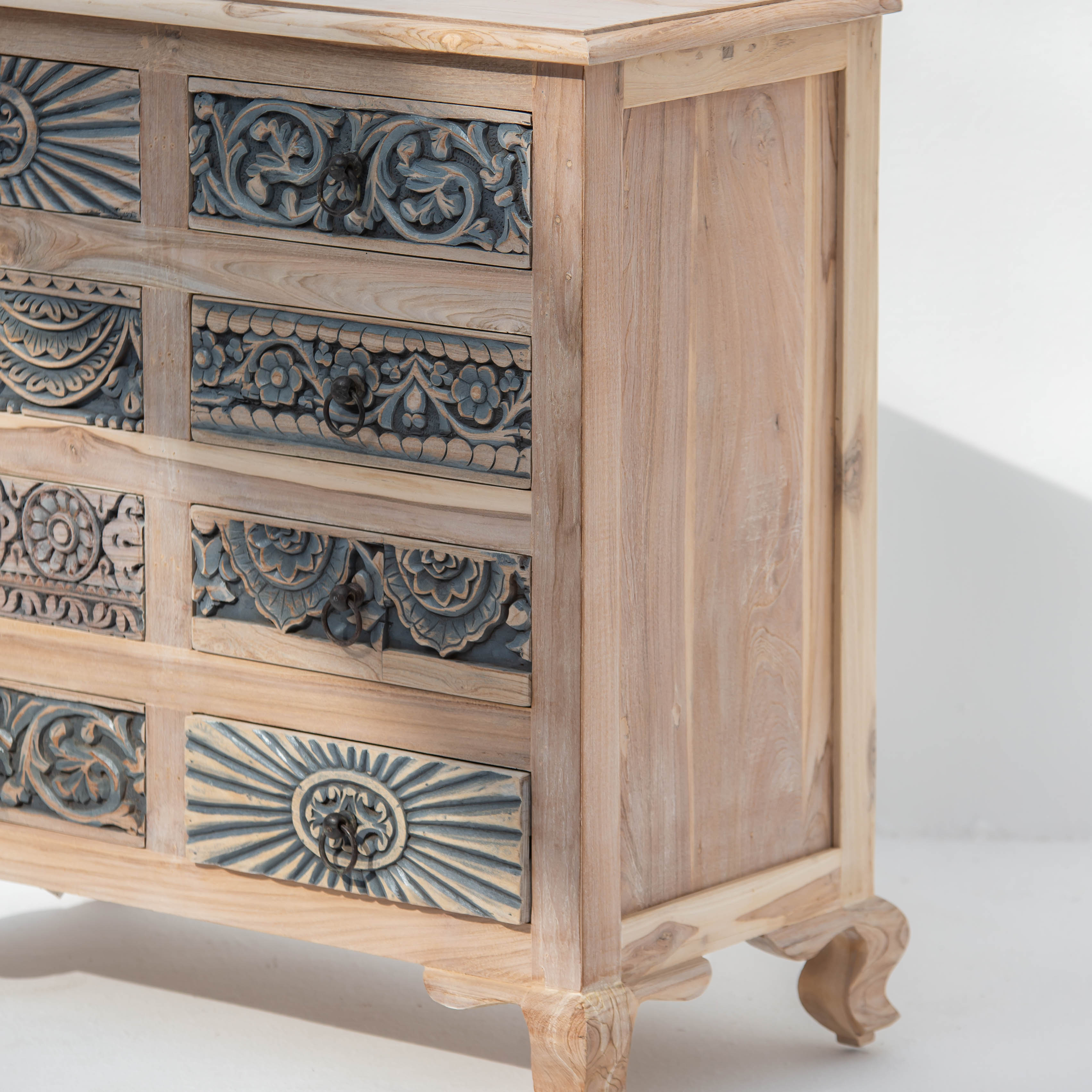 CHARLORE WOODEN EIGHT DRAWER DRAWCHEST