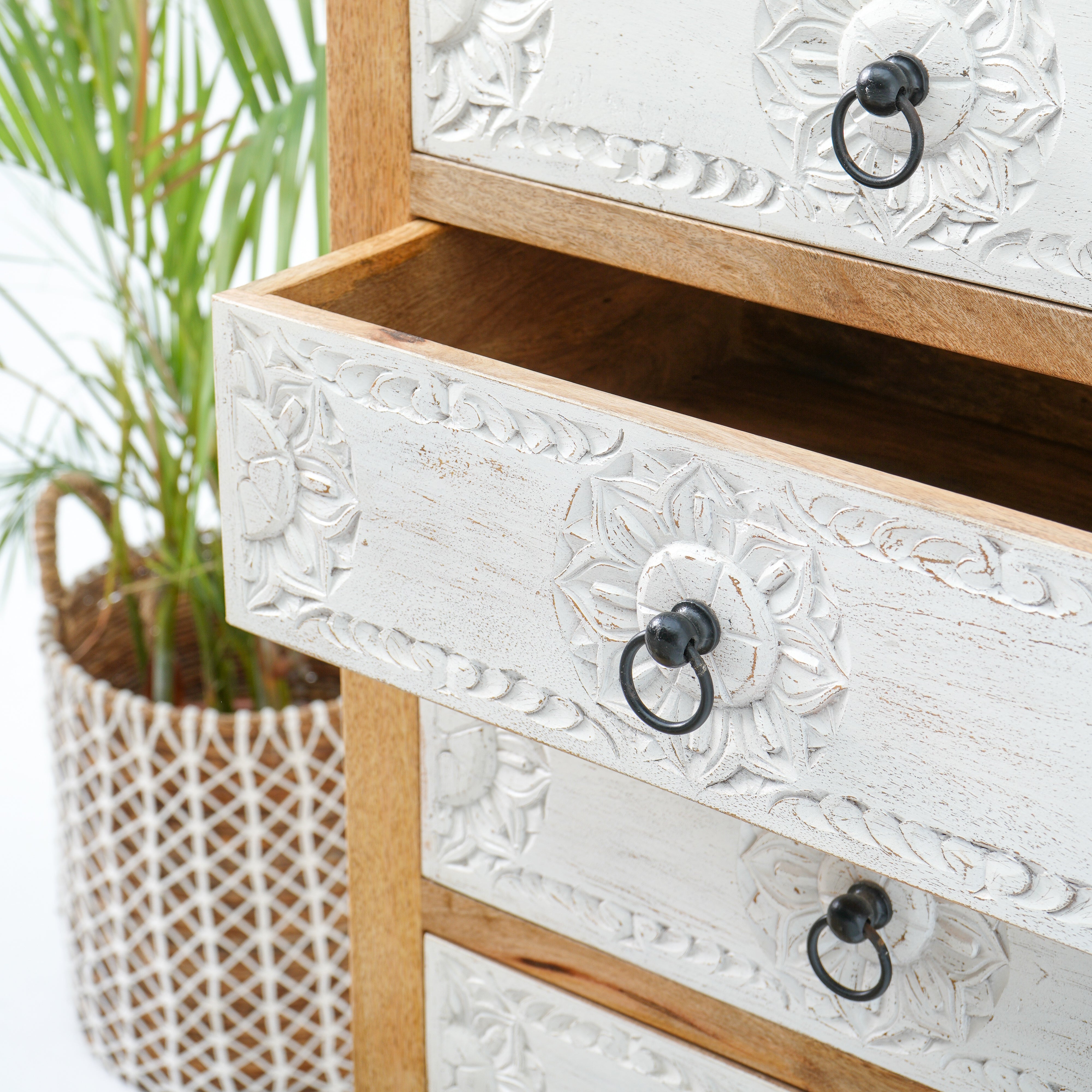 DARWIN SIX DRAWER CARVED CHEST OF DRAWERS - Art and craft furniture 