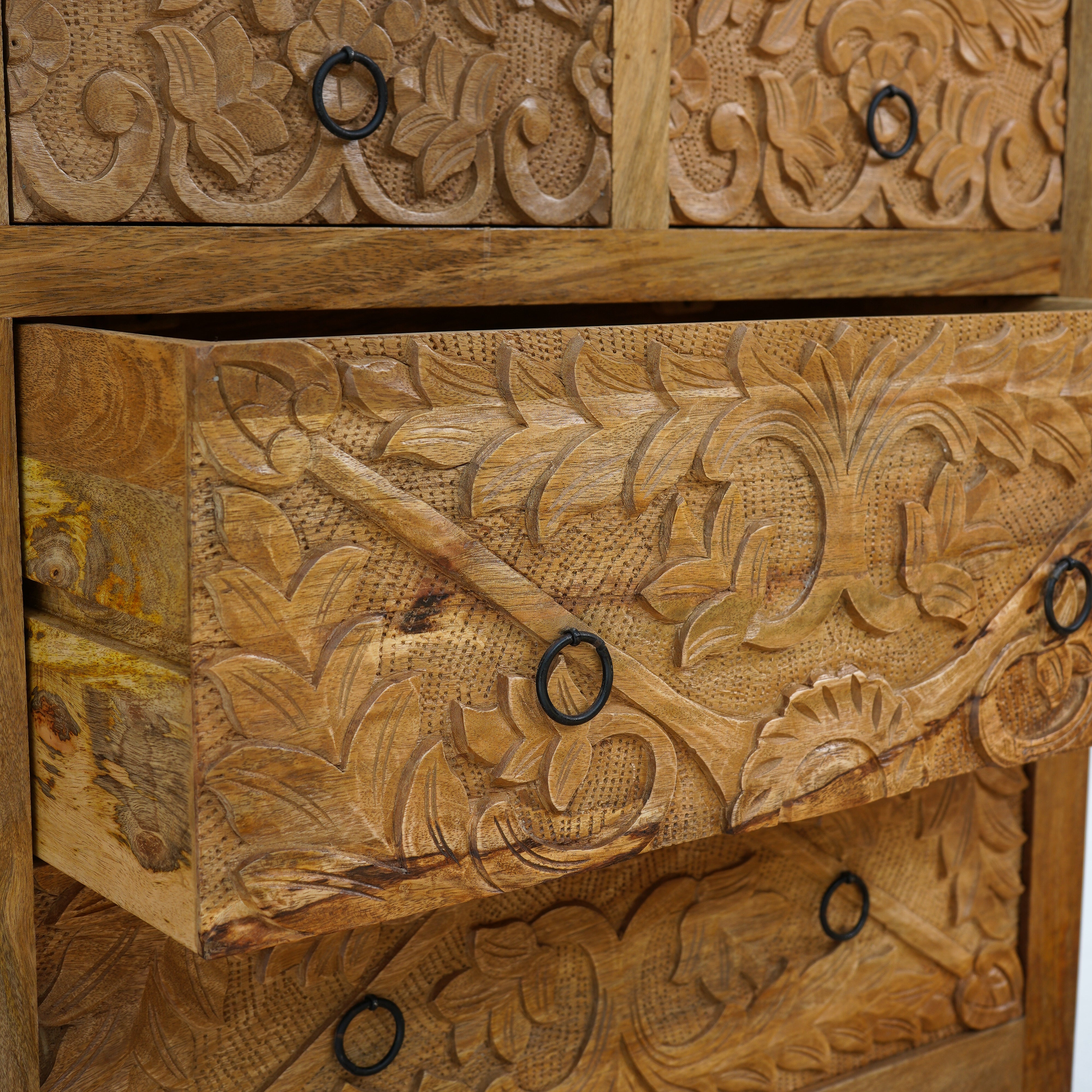 ESPERANCE MANGO CARVED EIGHT DRAWER CHEST OF DRAWERS