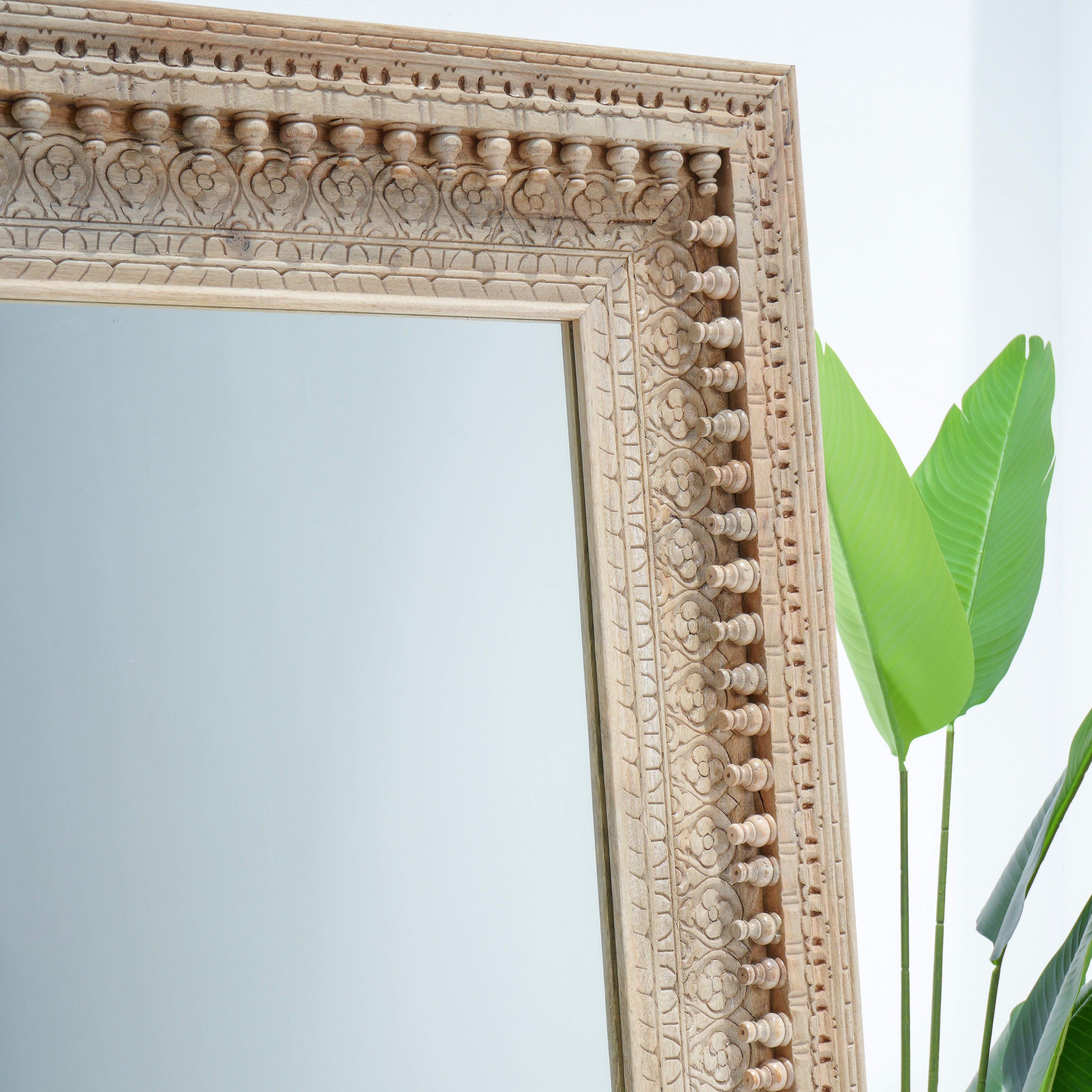 Elegance Gid Gidi Mirror Frame