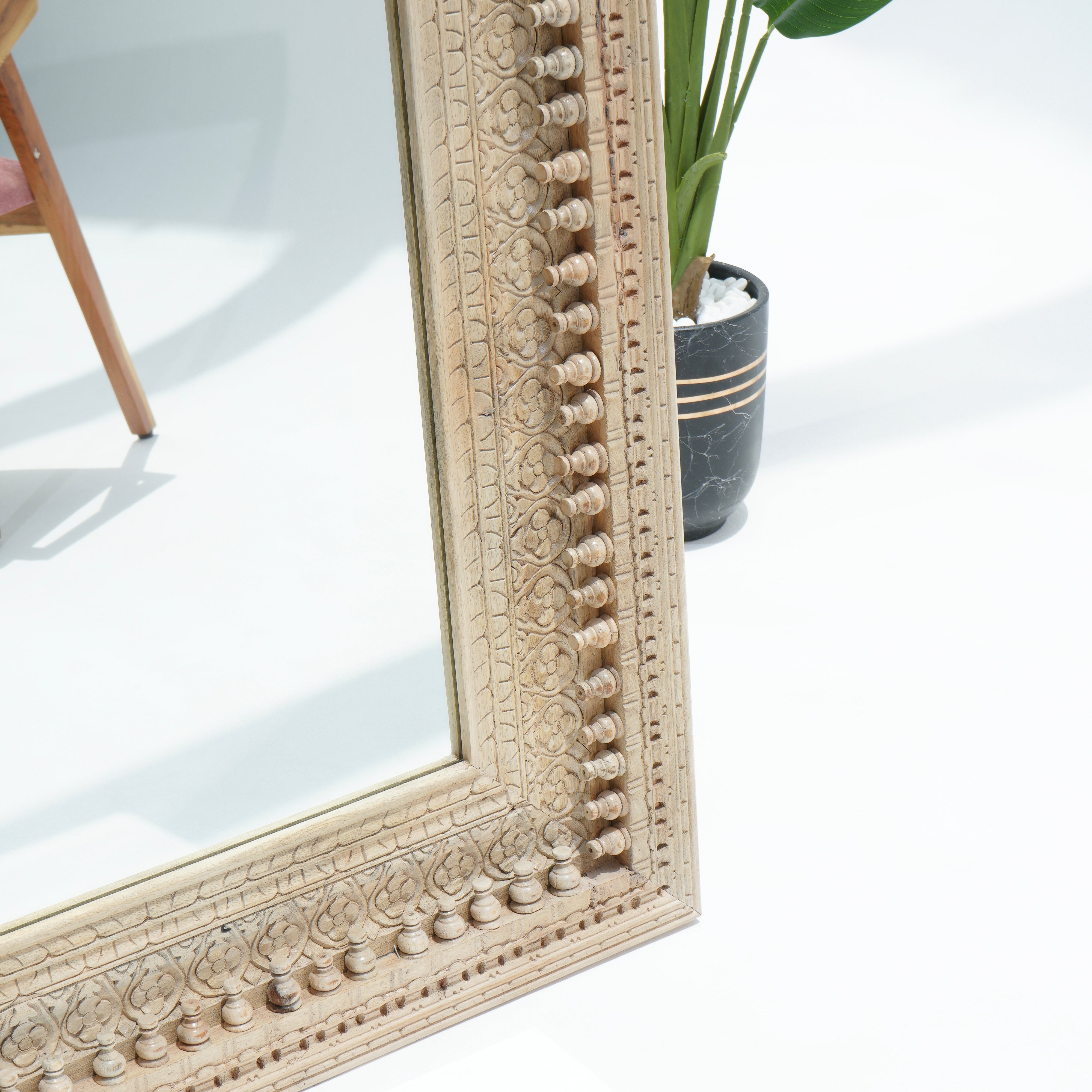 Elegance Gid Gidi Mirror Frame