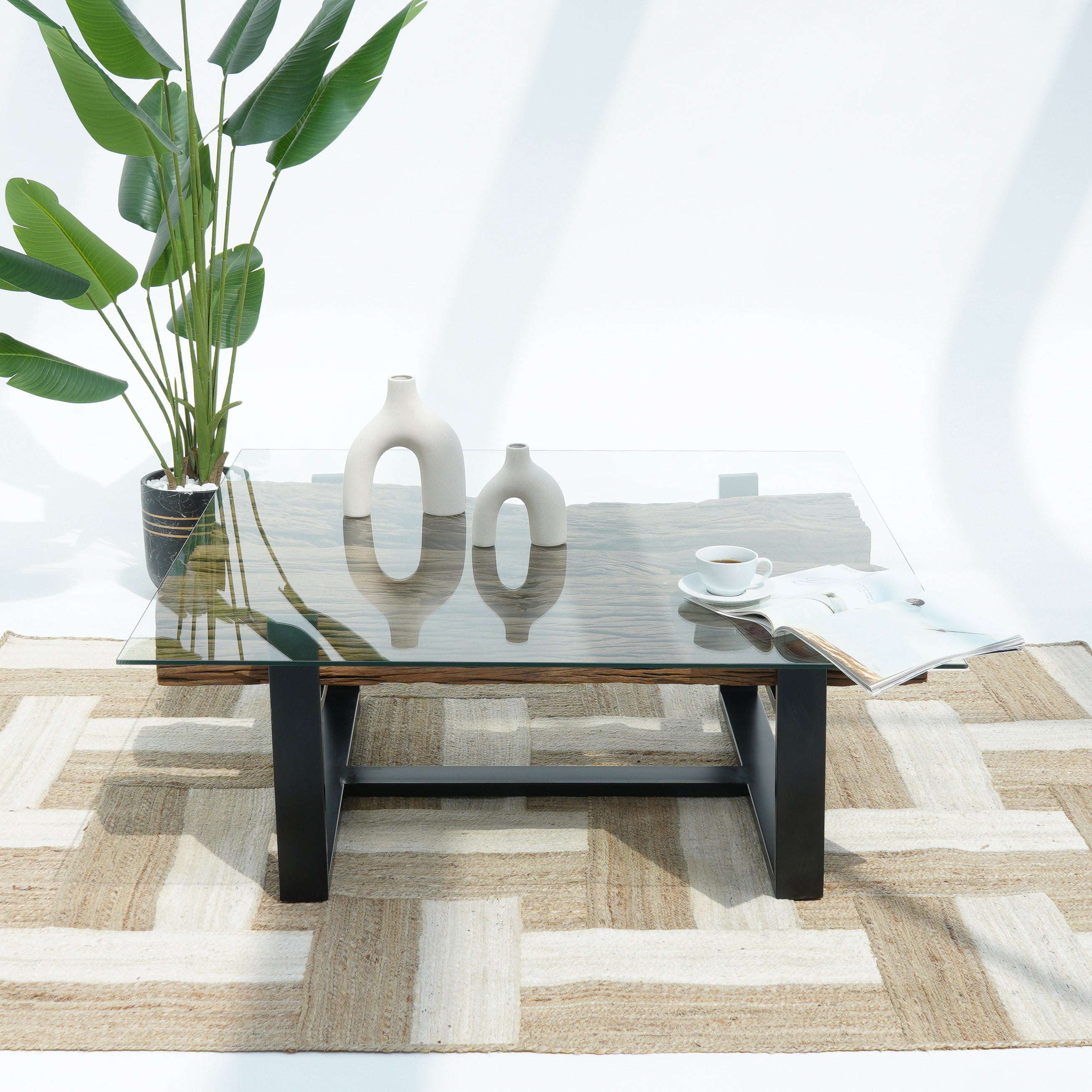 INDIAN RAILWAY LOG COFFEE TABLE