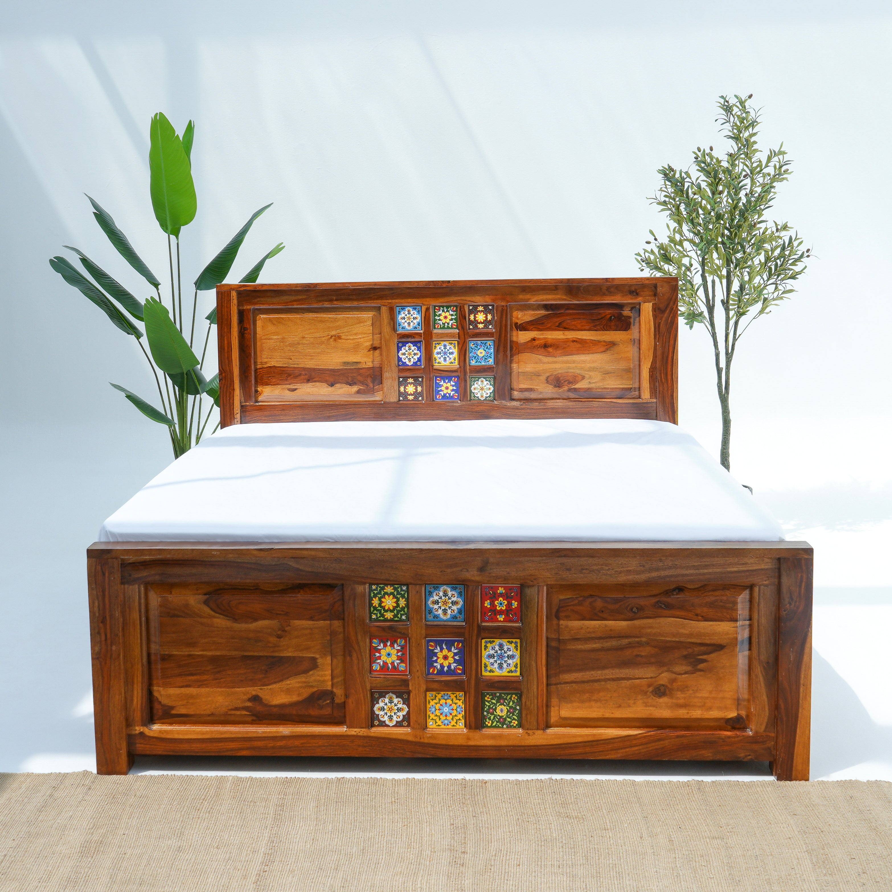 TILE  FTD-SHEESHAM WOOD STORAGE  BED