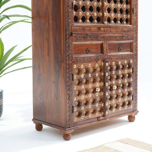 WDN FOUR BAKRA DOOR & TWO DRAWER TEMPLE