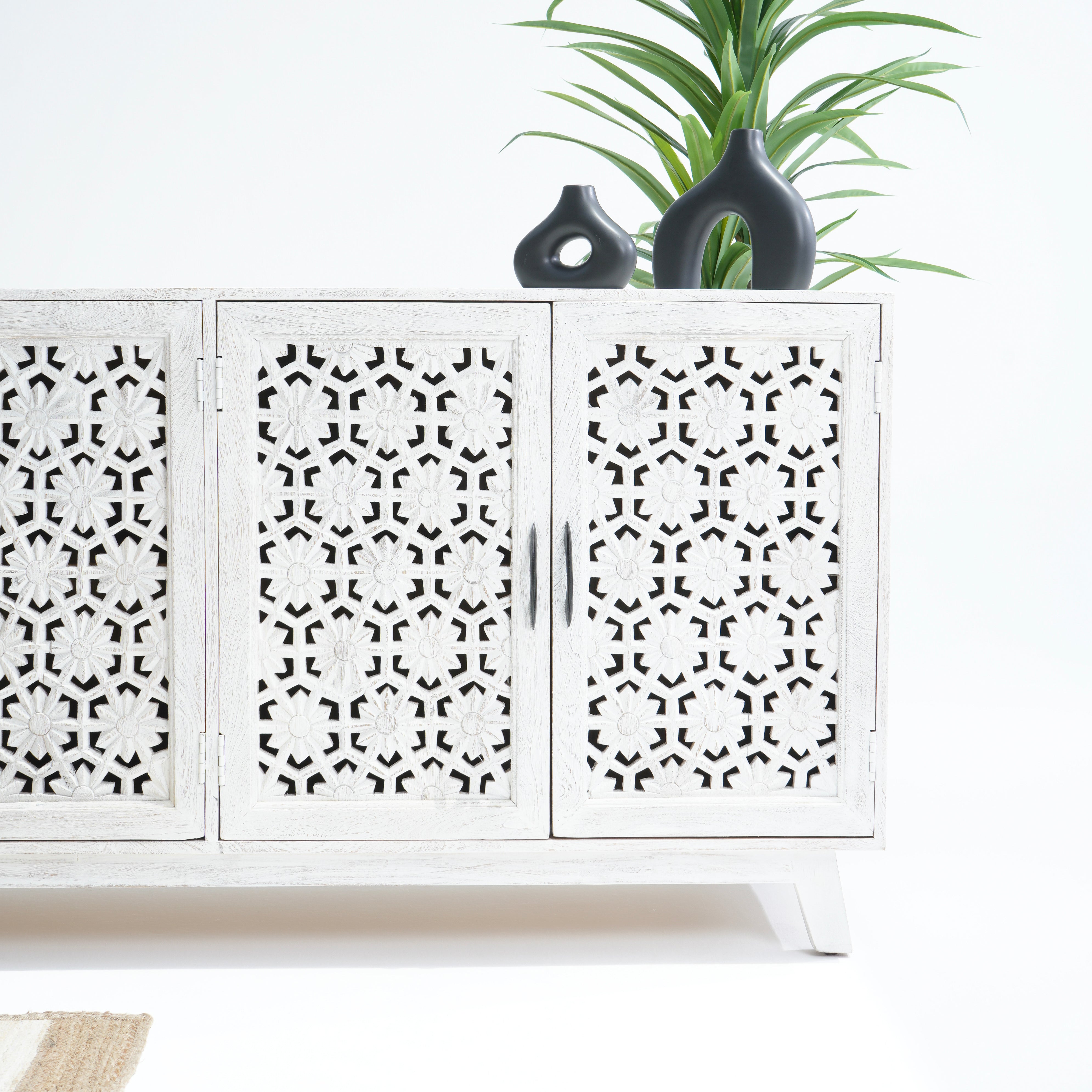 Carve four doors sideboard