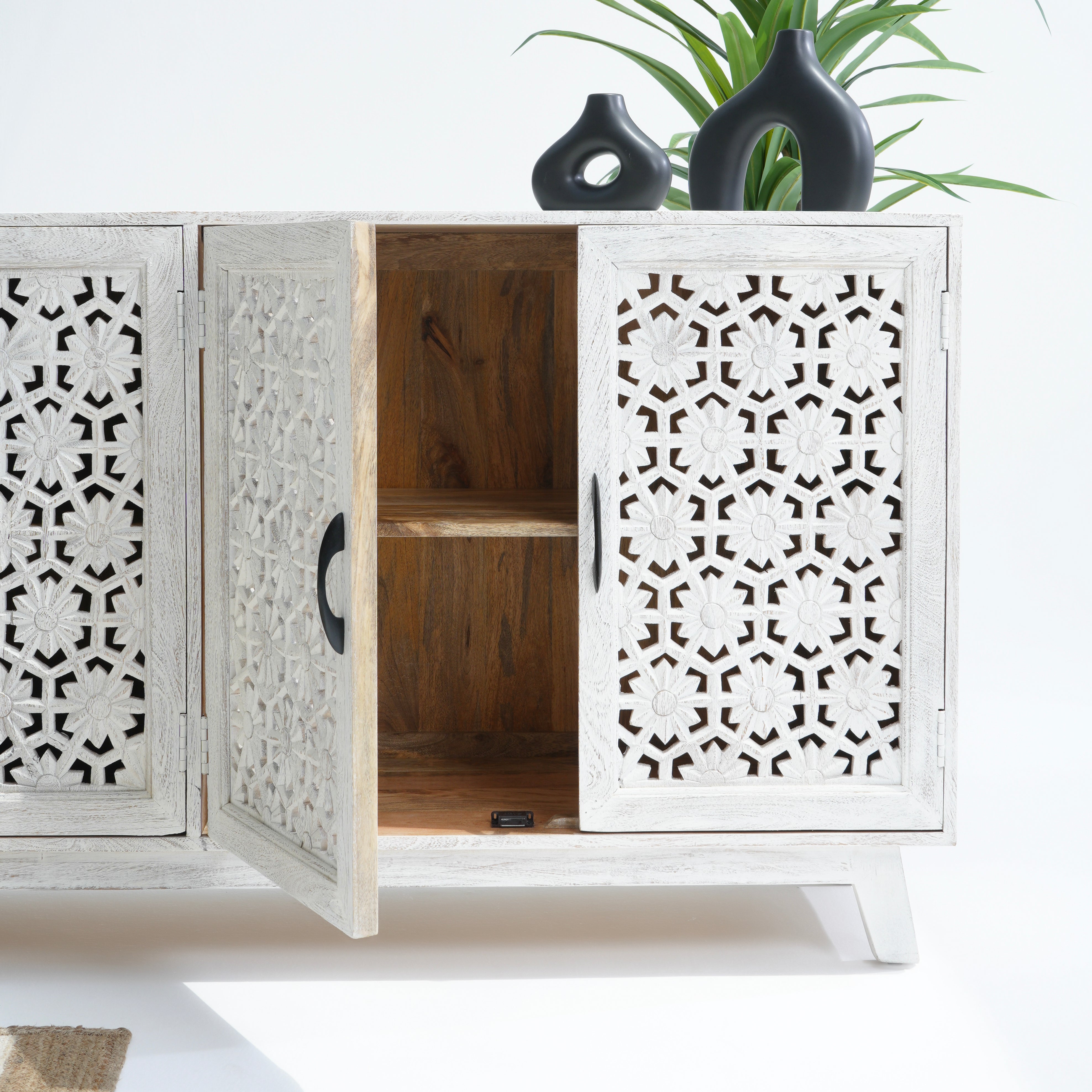 Carve four doors sideboard