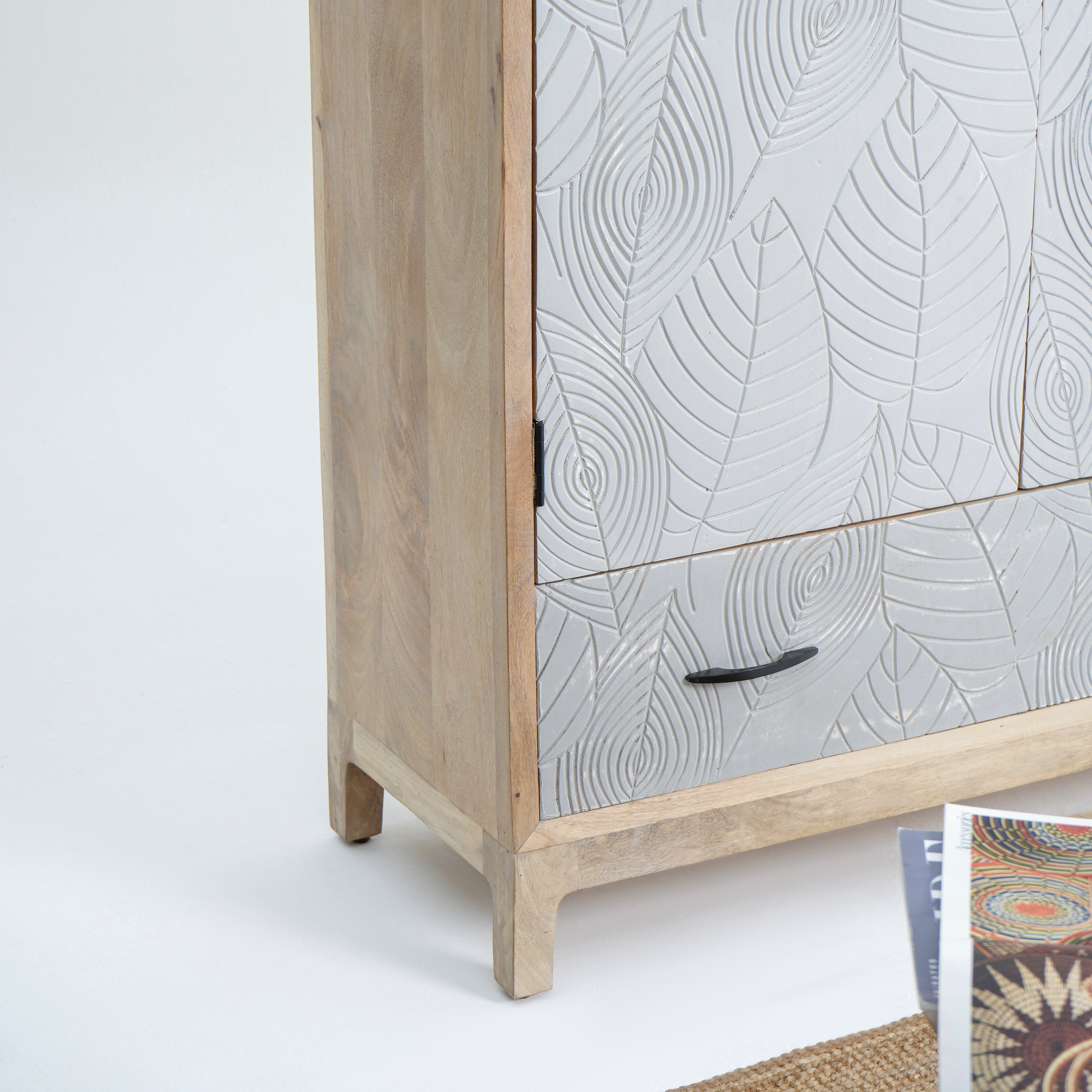 Victoria Falls Vintage Cabinet