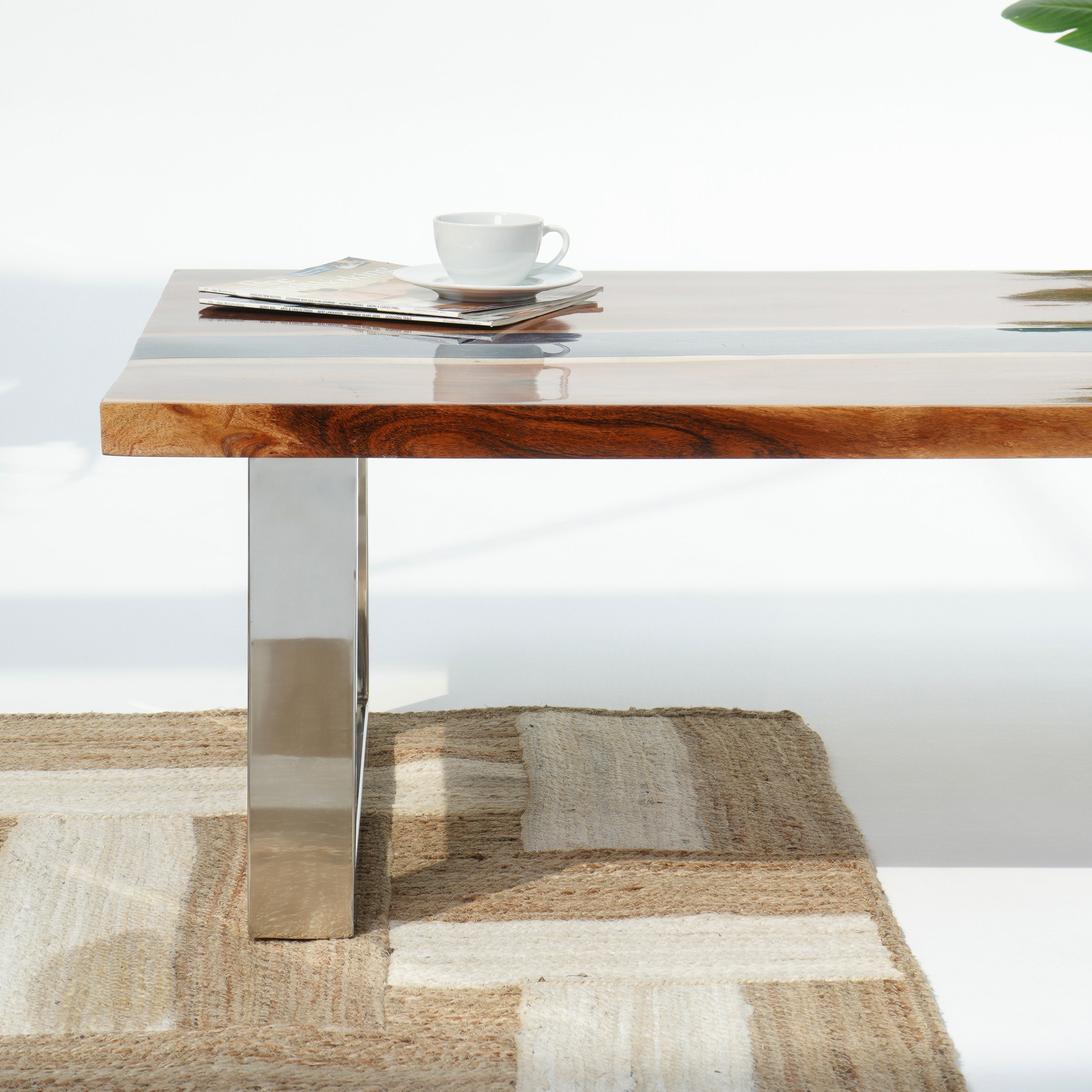 ENSEBLE EPOXY COFFEE TABLE