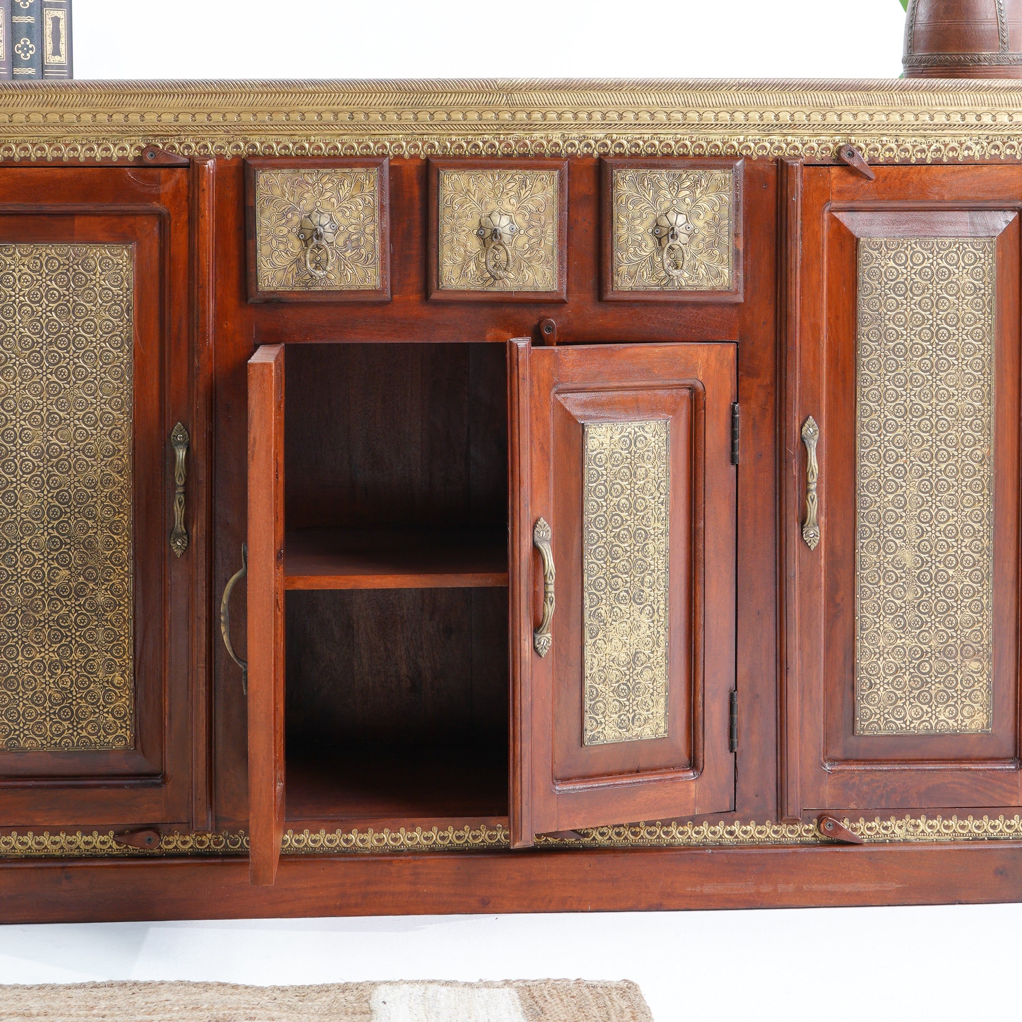 RICHMOND BRASS FTD SIDEBOARD