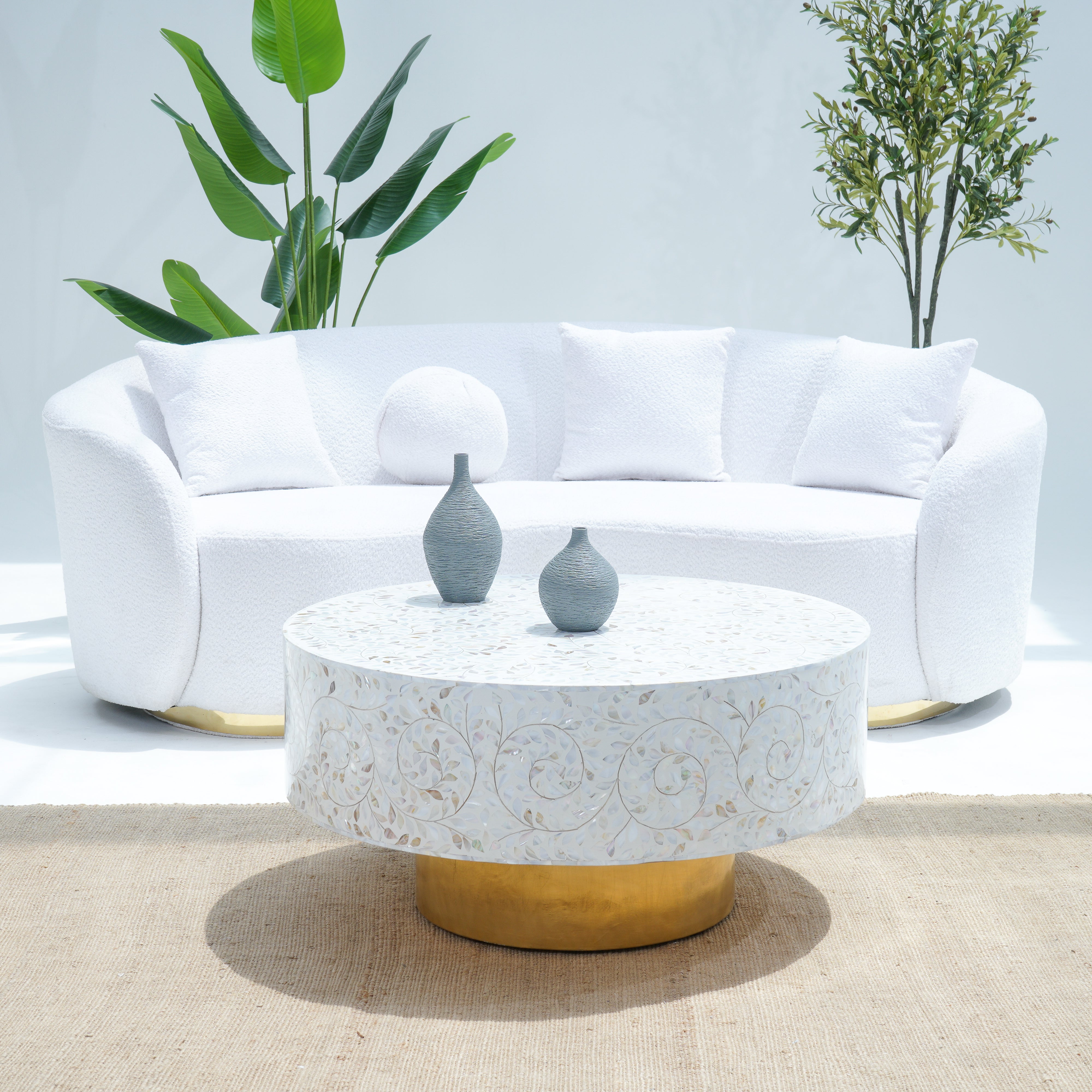 MOP WHITE ROUND COFFEE TABLE