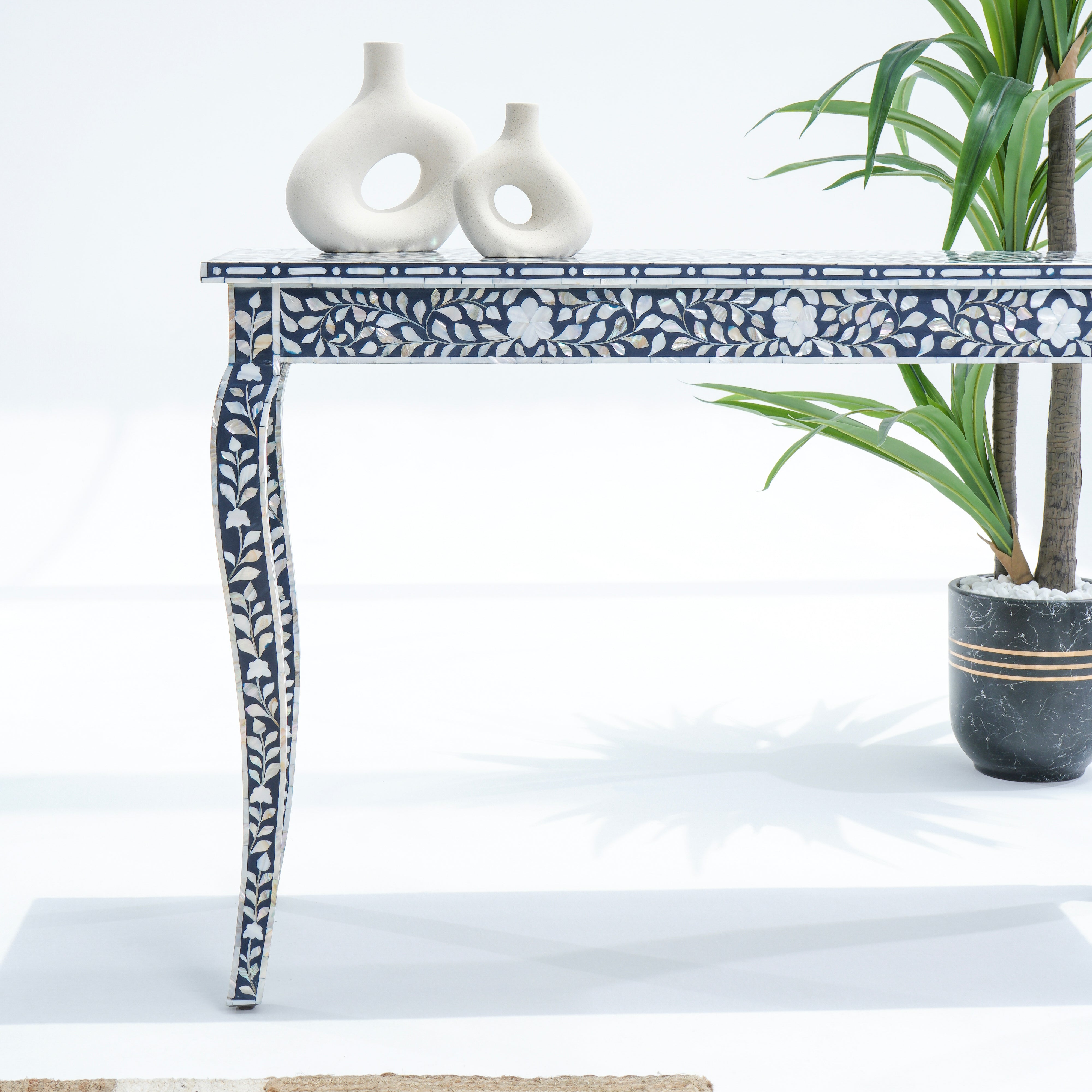 MOP NAVY BLUE CONSOLE