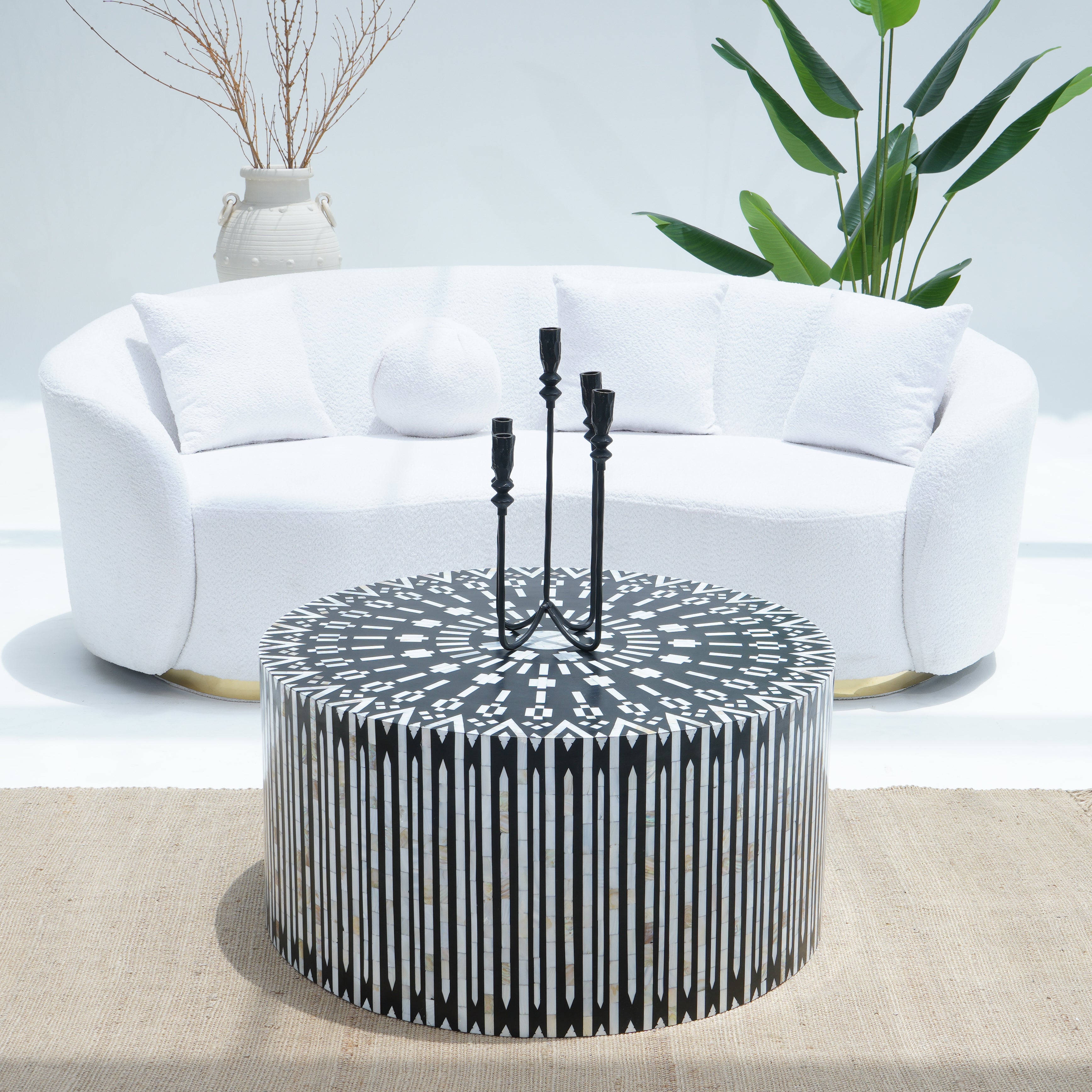 MOP WHITE ROUND COFFEE TABLE