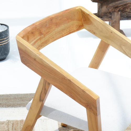 THE ARTISAN ACACIA WOOD CHAIR