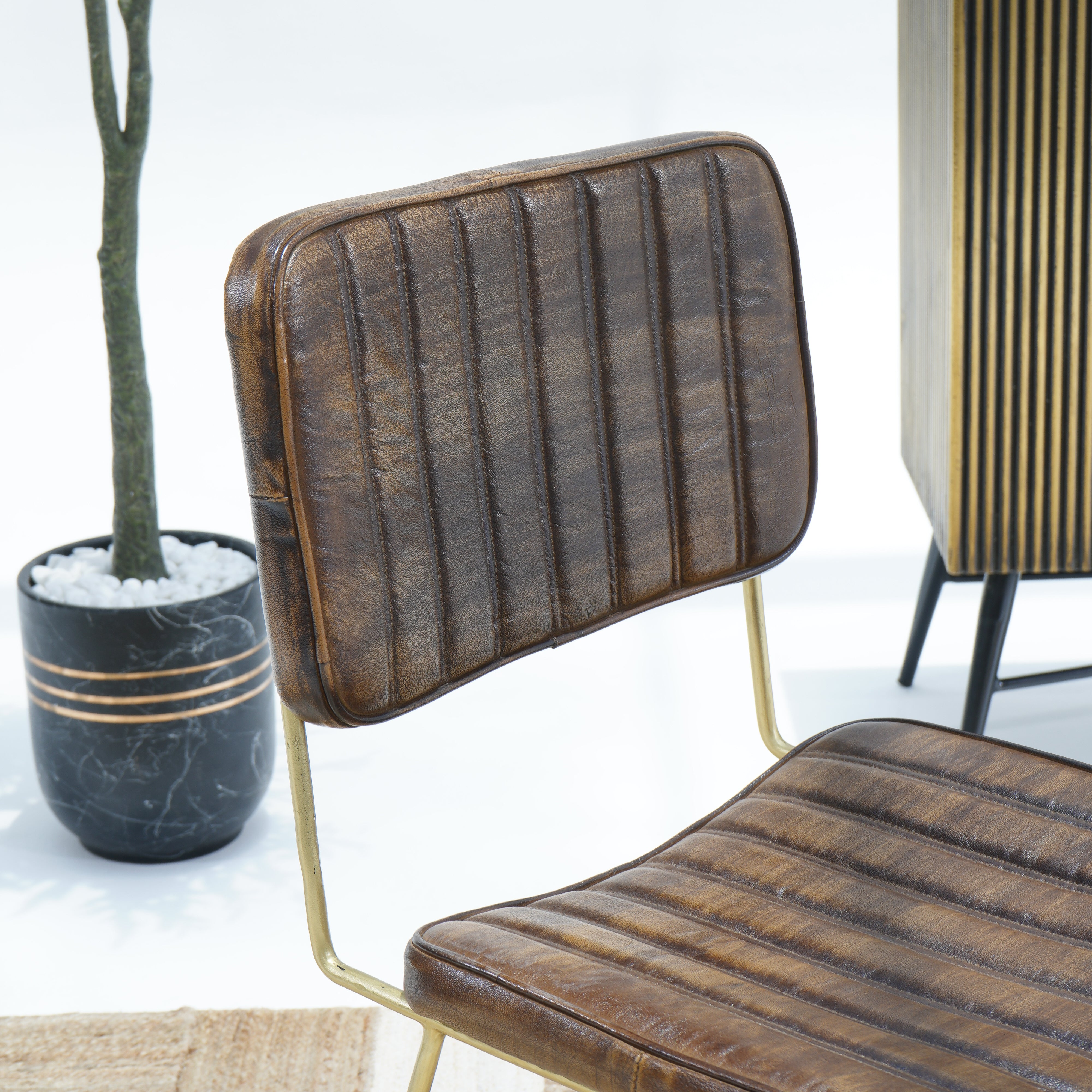 The Grand Serenity Leather Chair