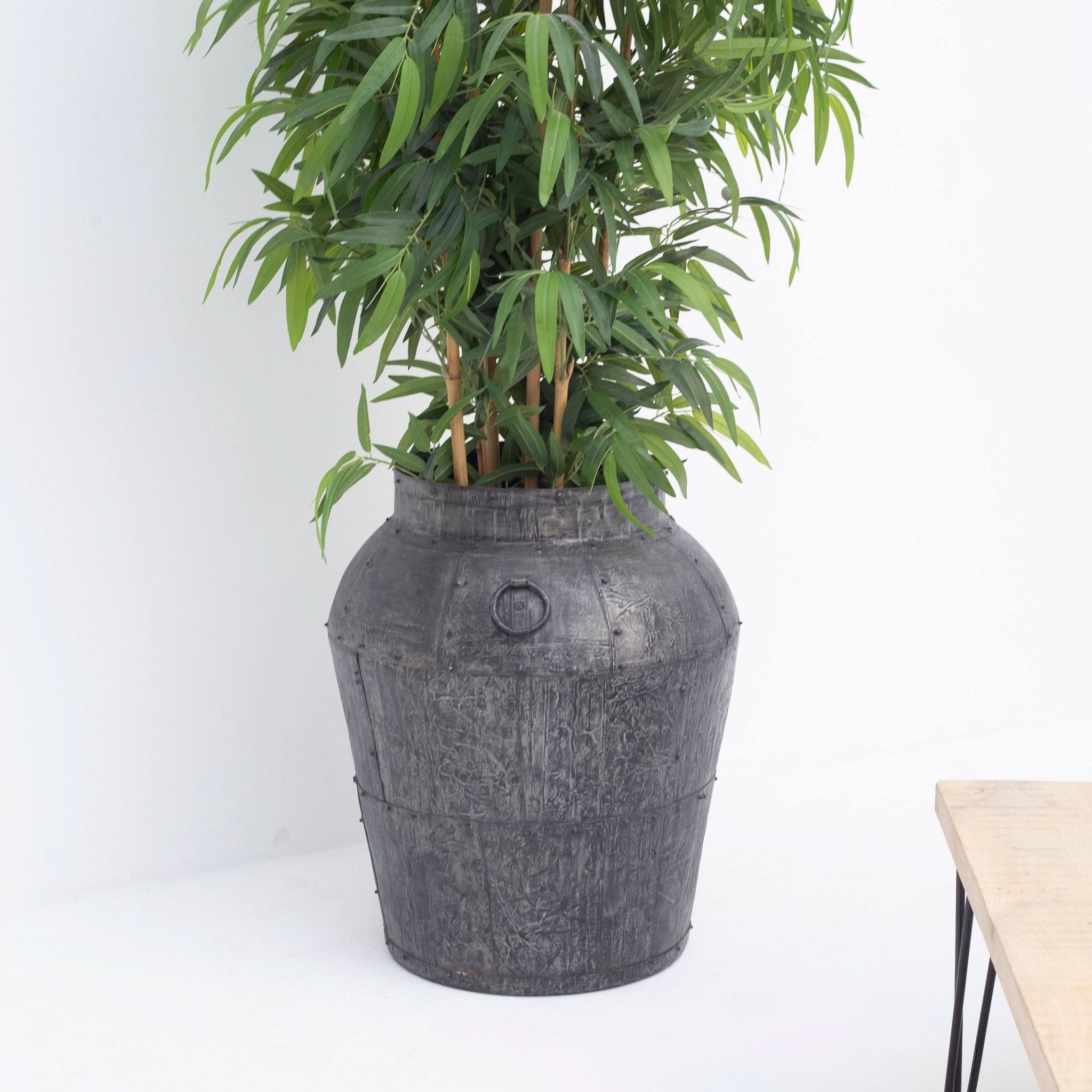 ANTIQUE AURA POT - Art and craft furniture