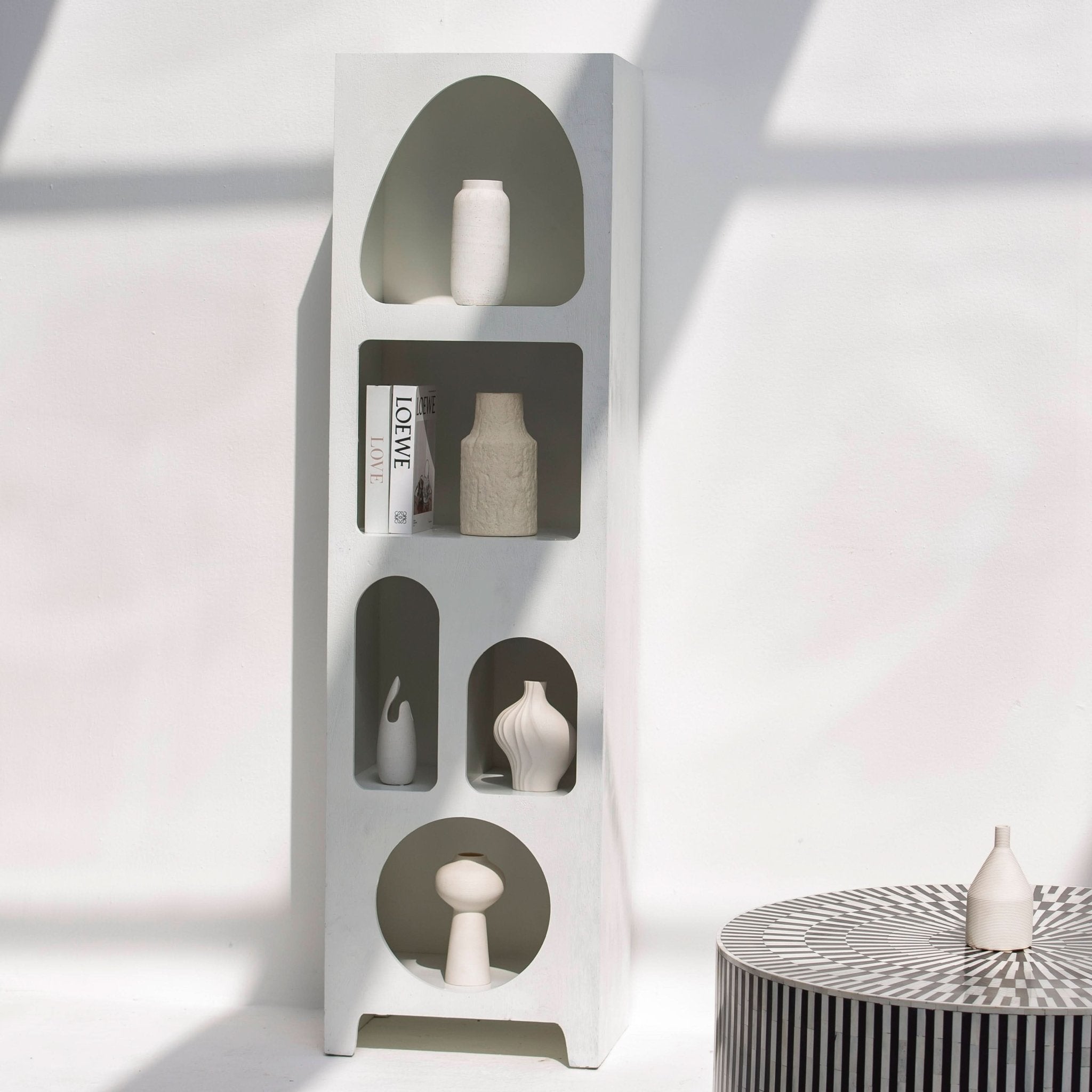 ARCH WHITE SINGLE BOOKSHELF - Art and craft furniture