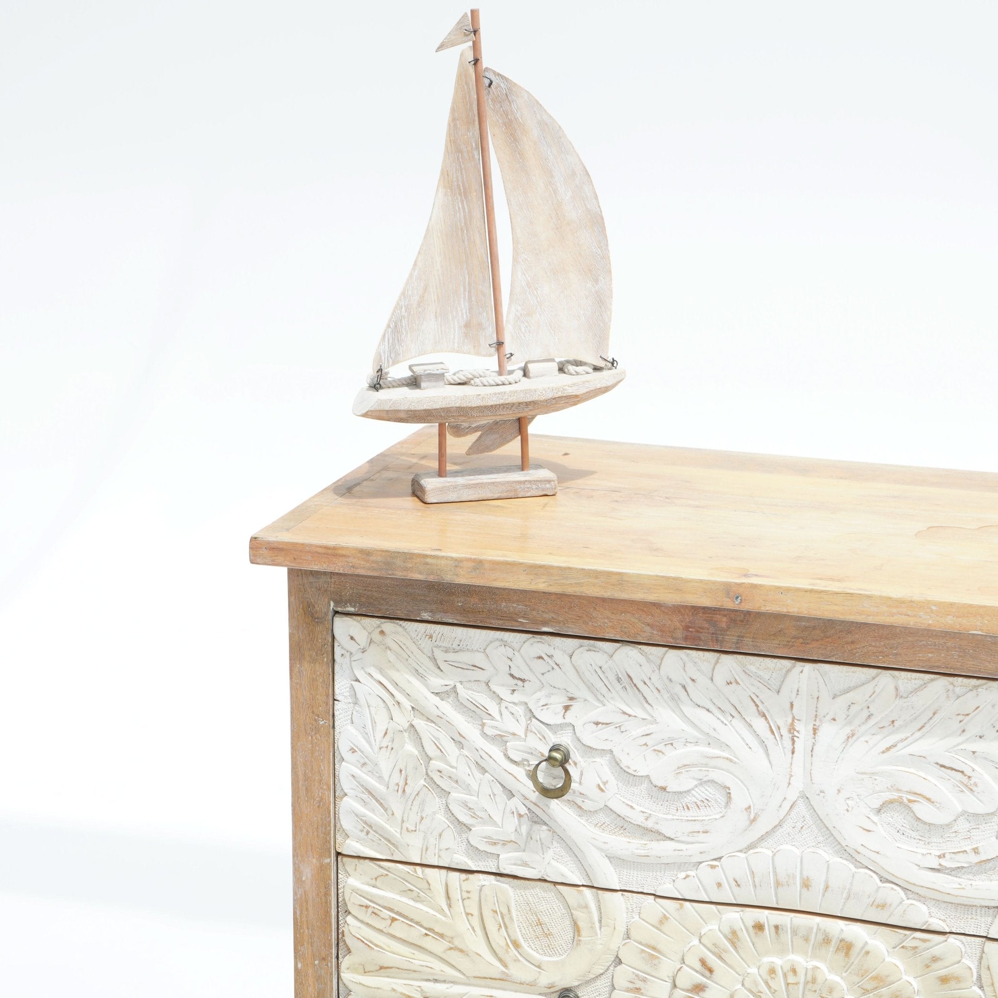 ARTISAN CARVED MANGO WOOD CHEST OF DRAWERS - Art and craft furniture
