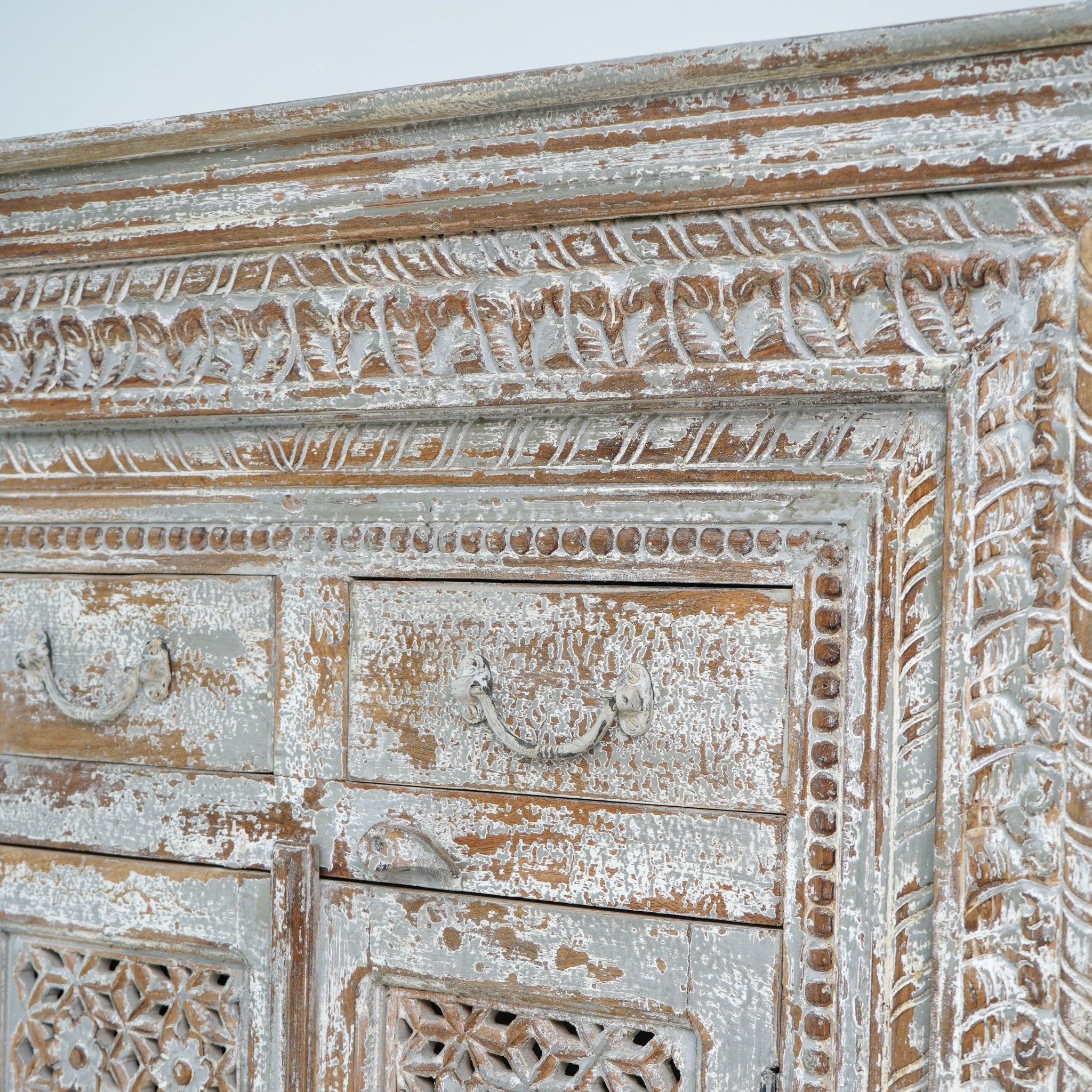 ARTISAN EDGE TWO DOOR SIDEBOARD - Art and craft furniture