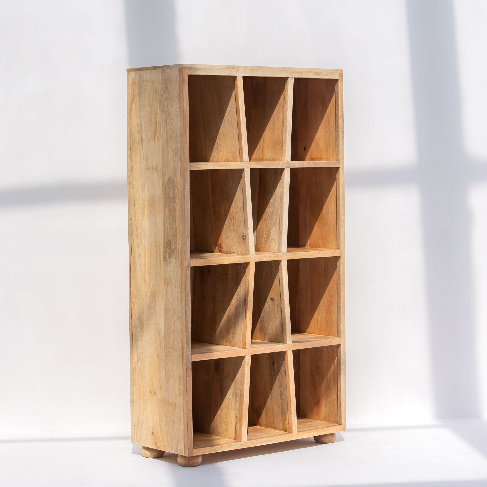 AUREVO WOODEN BOOKSHELF - Art and craft furniture