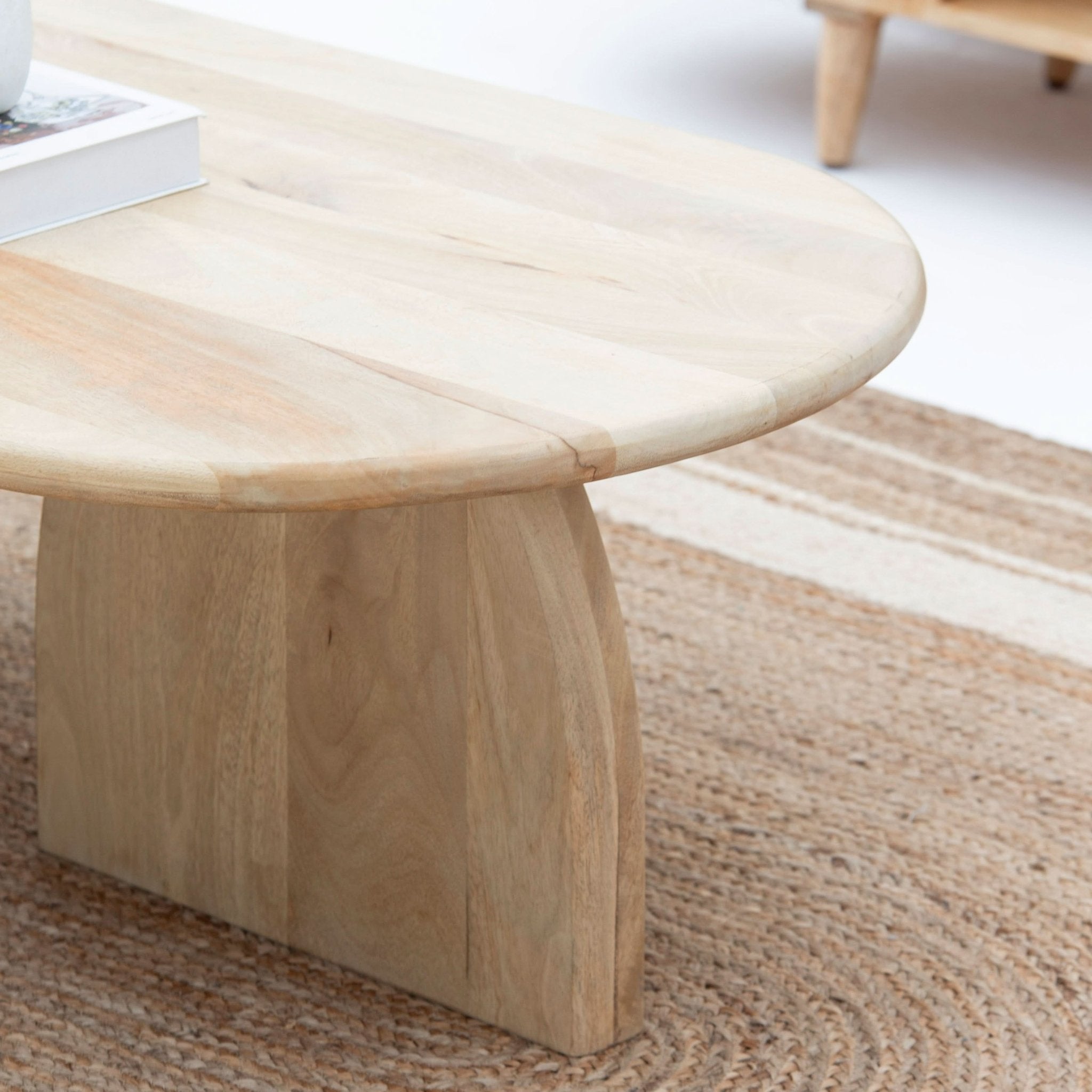 AUREVO WOODEN OVAL COFFEE TABLE - Art and craft furniture