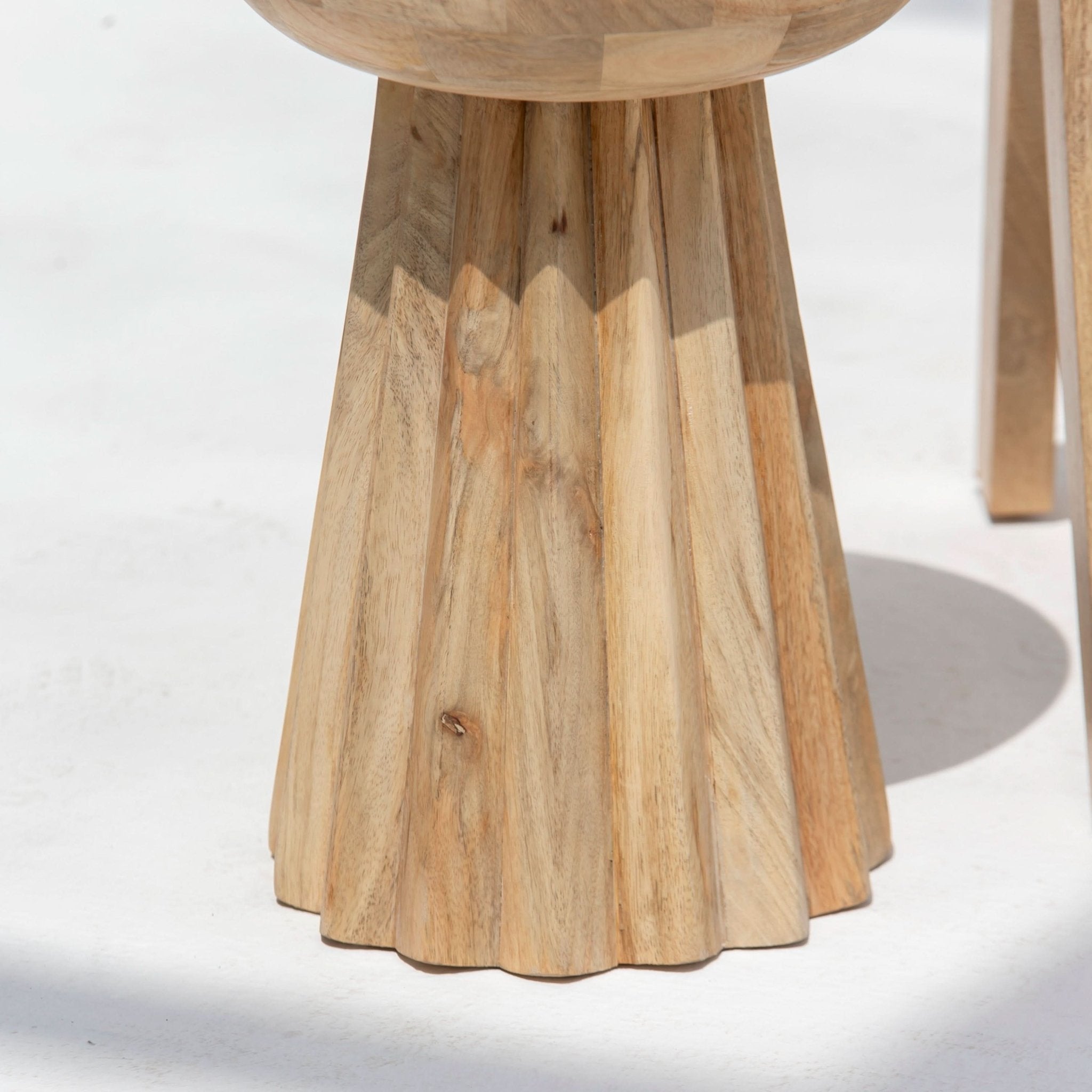 AUREVO WOODEN ROUND STOOL - Art and craft furniture