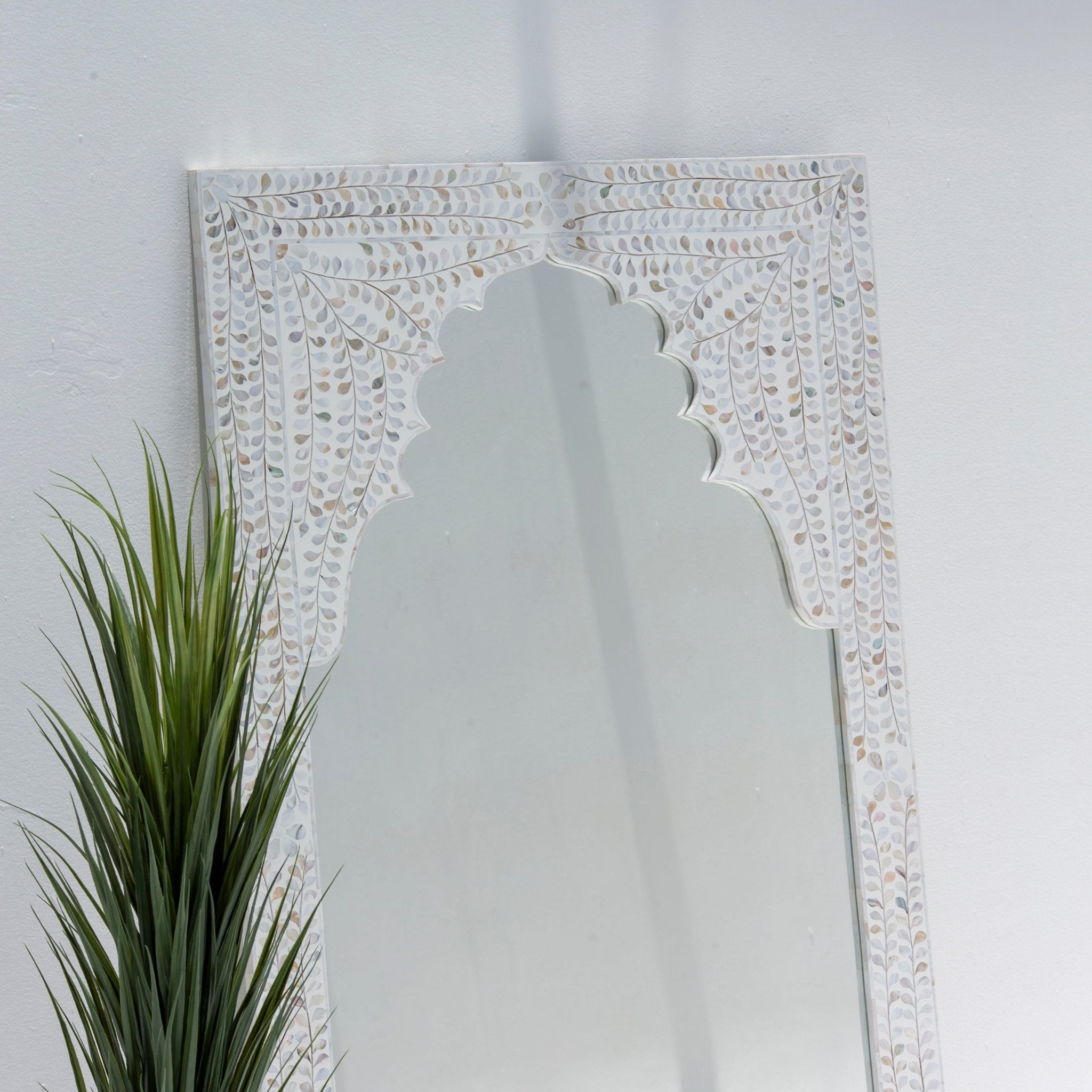 AZURE-WHITE MOTHER OF PEARL MIRROR FRAME - Art and craft furniture