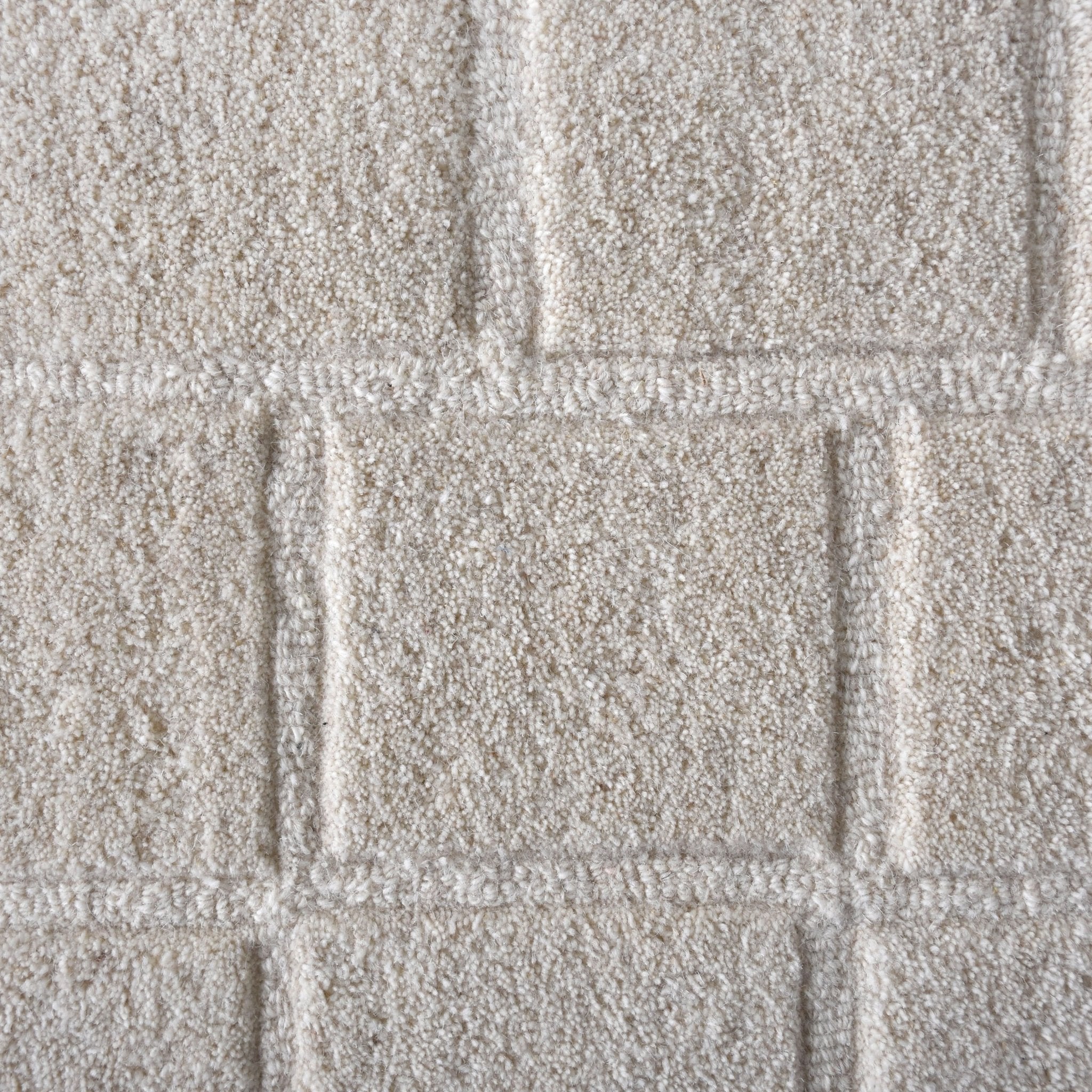 BALCONA HAND TUFTED WOOL CARPET - Art and craft furniture