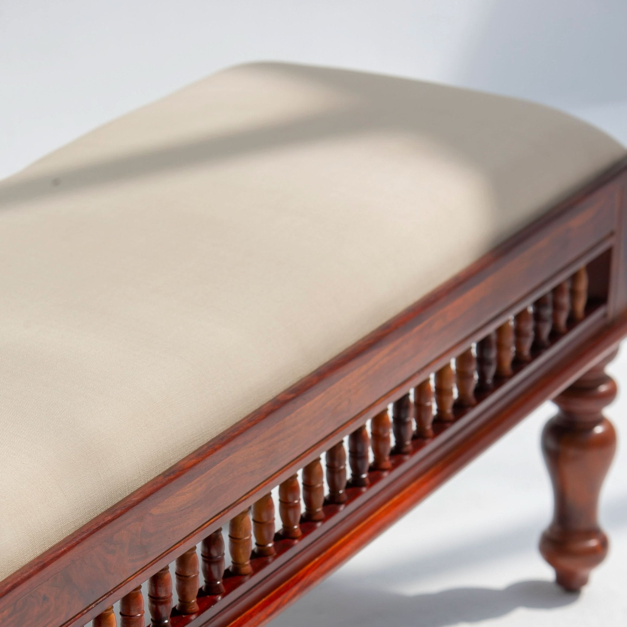 BARCELONA WOODEN BENCH - Art and craft furniture