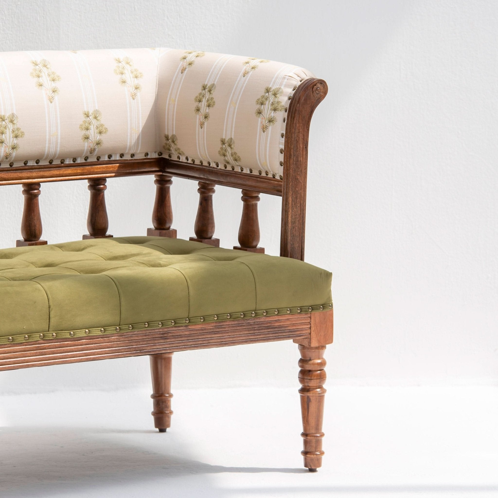 BARCELONA WOODEN SOFA BENCH - Art and craft furniture