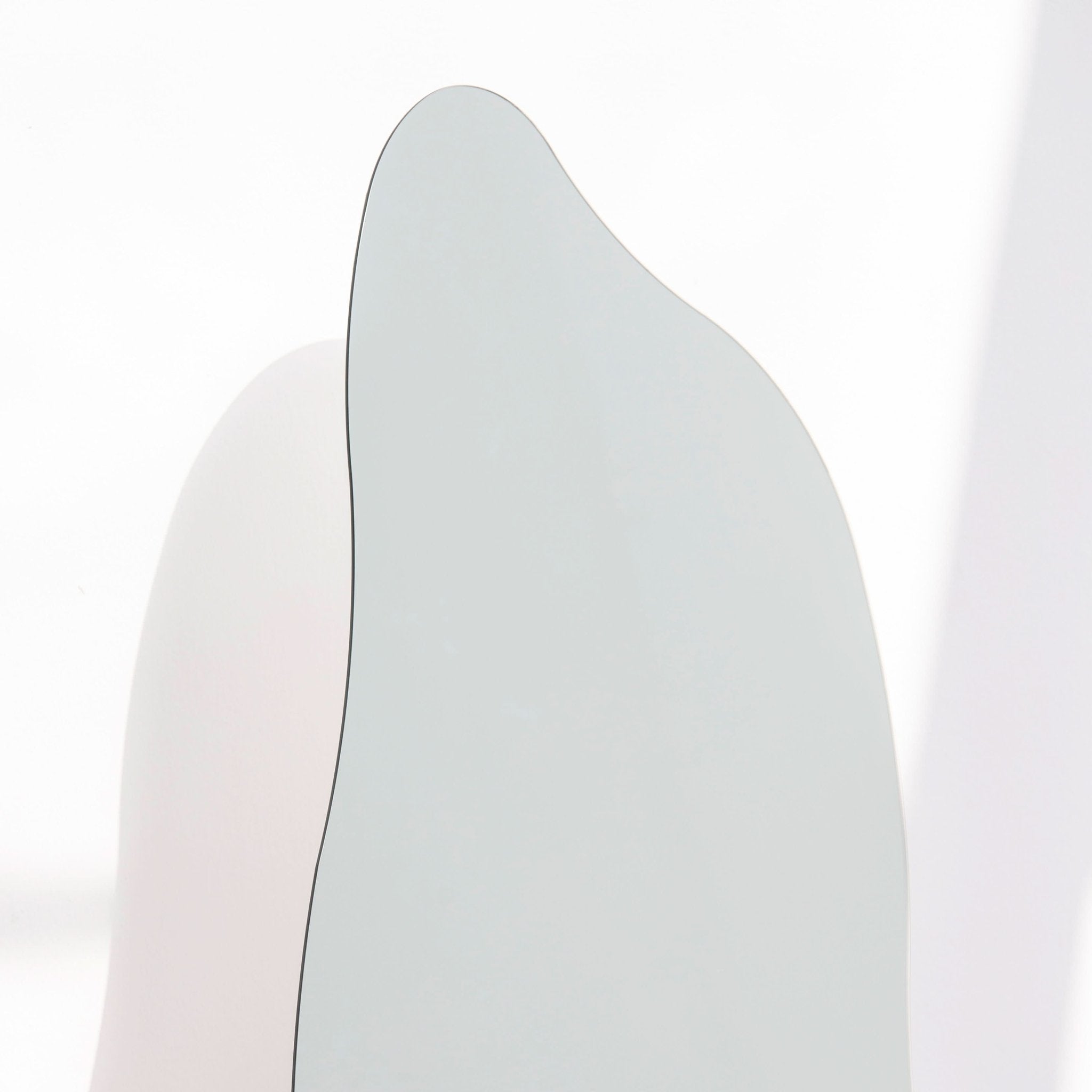 BYRON CURVE MIRROR FRAME - Art and craft furniture