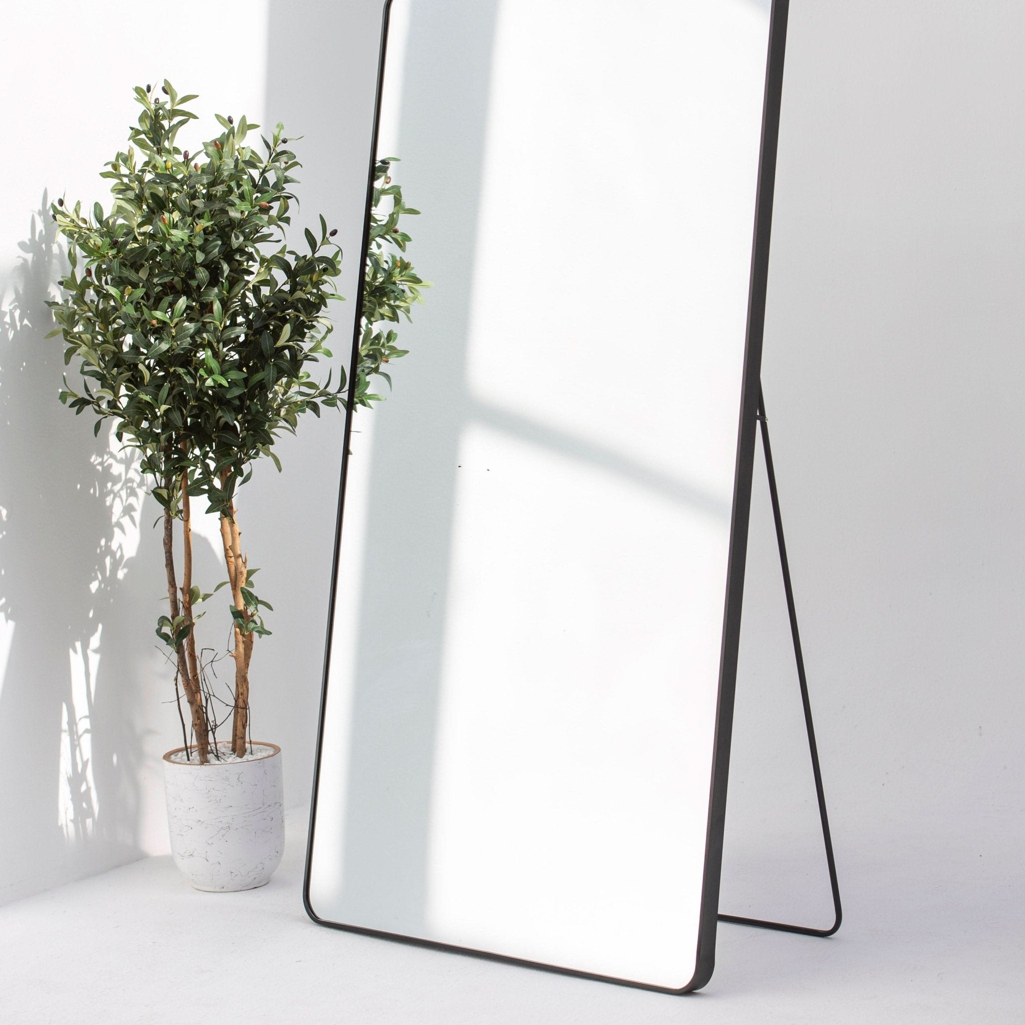 BYRON RECTANGLE BLACK METAL MIRROR FRAME - Art and craft furniture