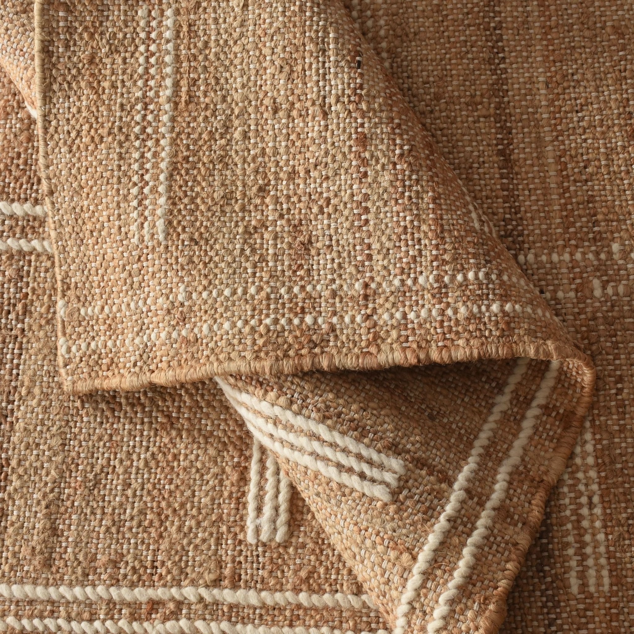 CALLAHANO PUNJA KELIM JUTE & WOOL POLYSTER MIX CARPET - Art and craft furniture