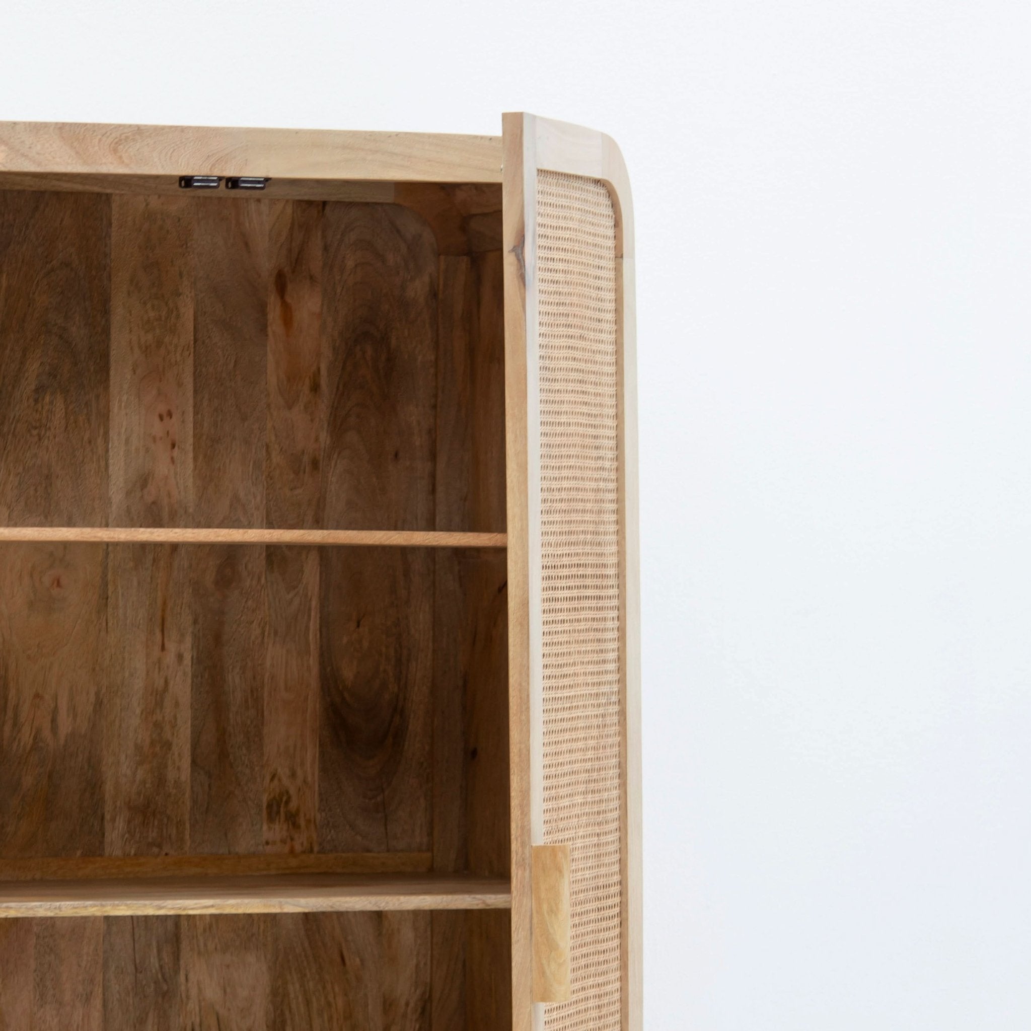 CANOVA RATTAN TWO DOOR CABINET - Art and craft furniture