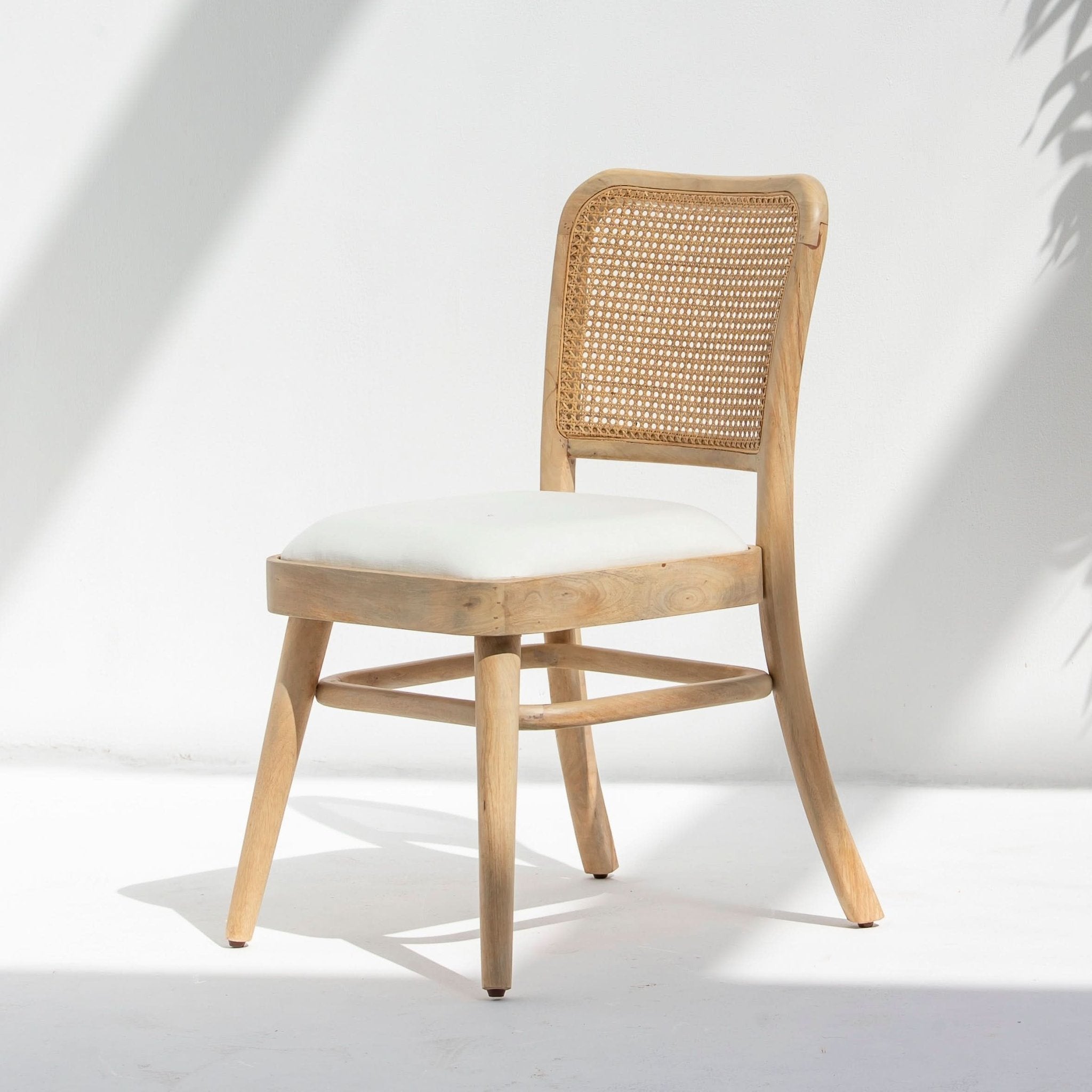 CANOVIA CANE DINING CHAIR - Art and craft furniture